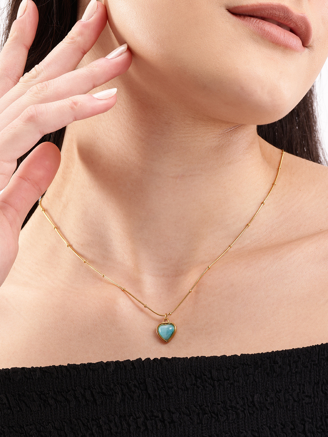 

DressBerry Heart Shaped Pendant Chain, Gold