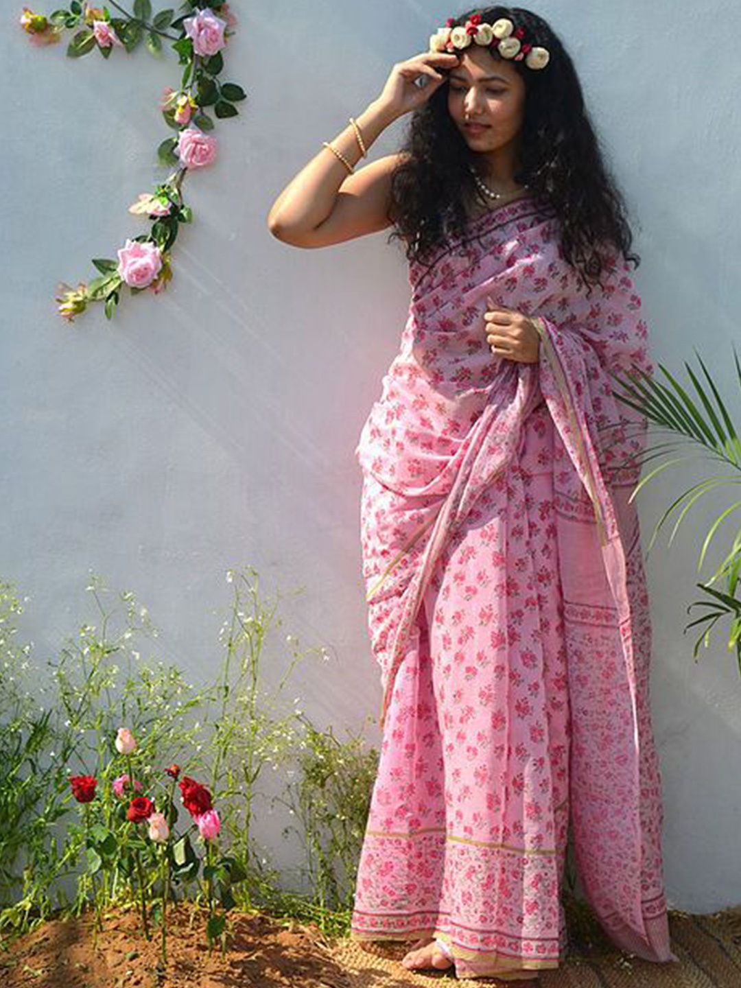 

Sarvada Floral Printed Pure Cotton Saree, Pink