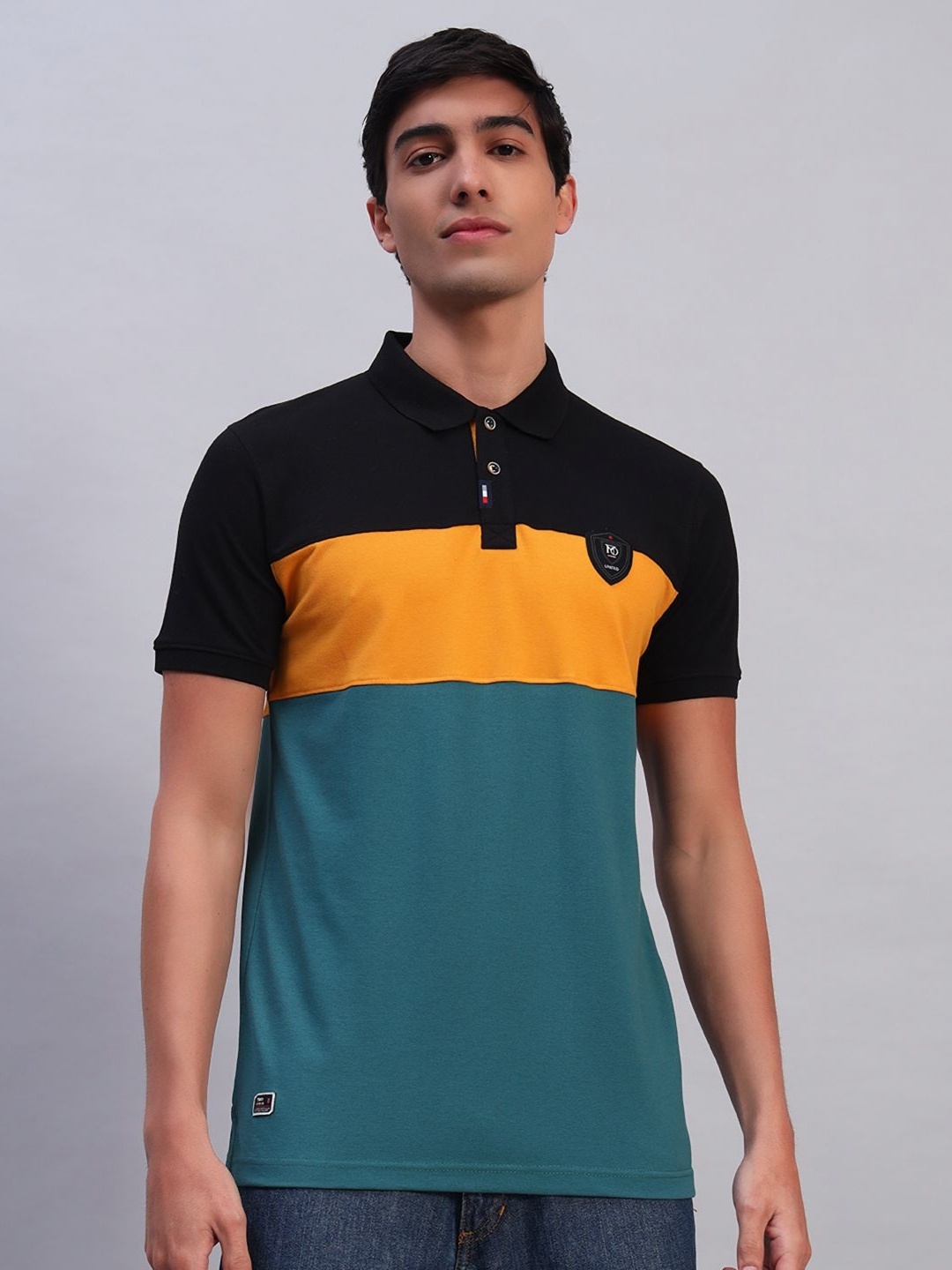 

TMO Men Colourblocked Polo Collar Cotton T-shirt, Black