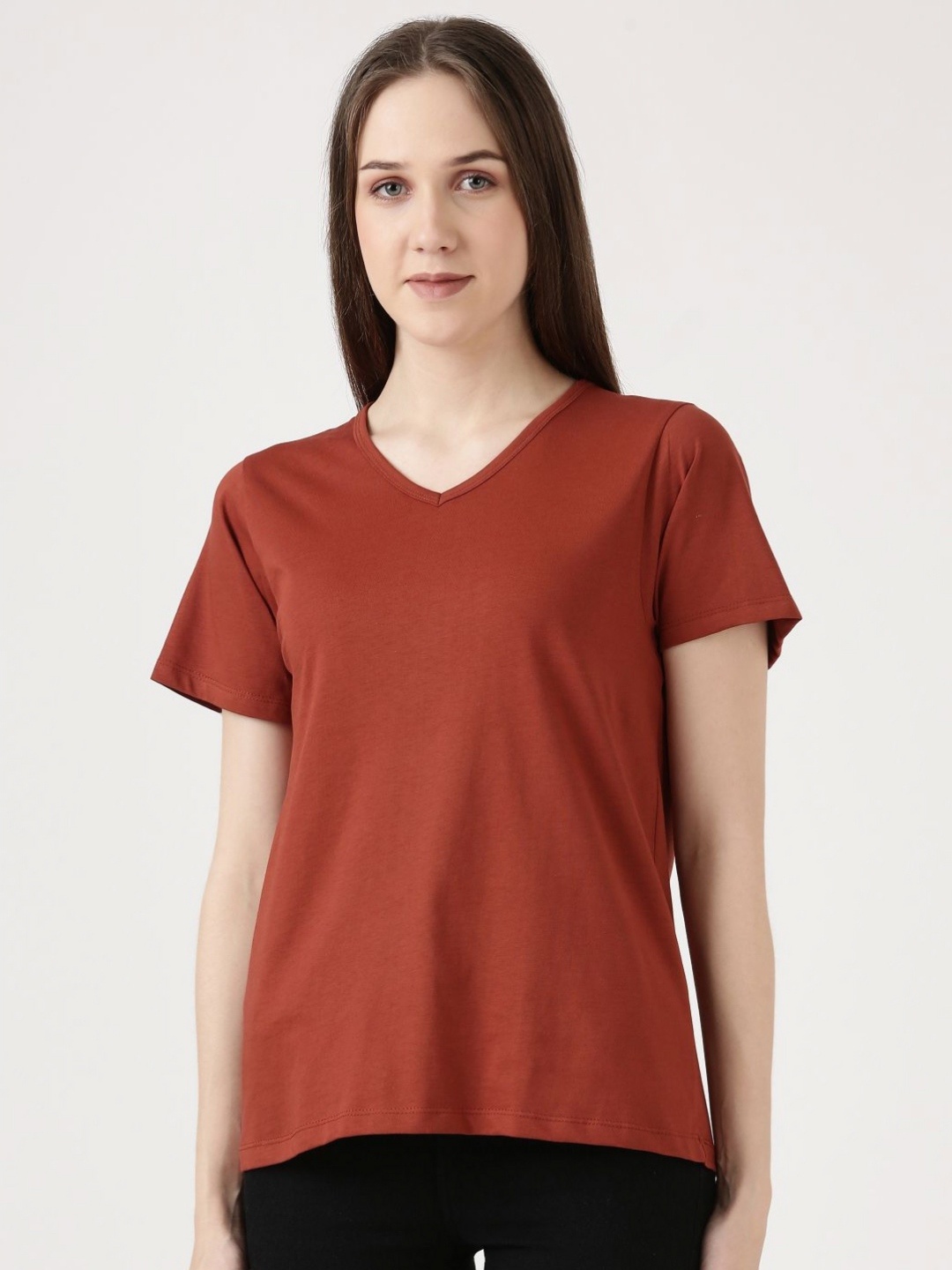 

FILMODE V-Neck Bio Finish Cut Outs T-shirt, Red