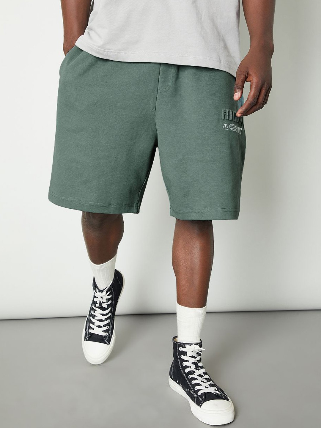 

max Men Cotton Regular Fit Sports Shorts, Green
