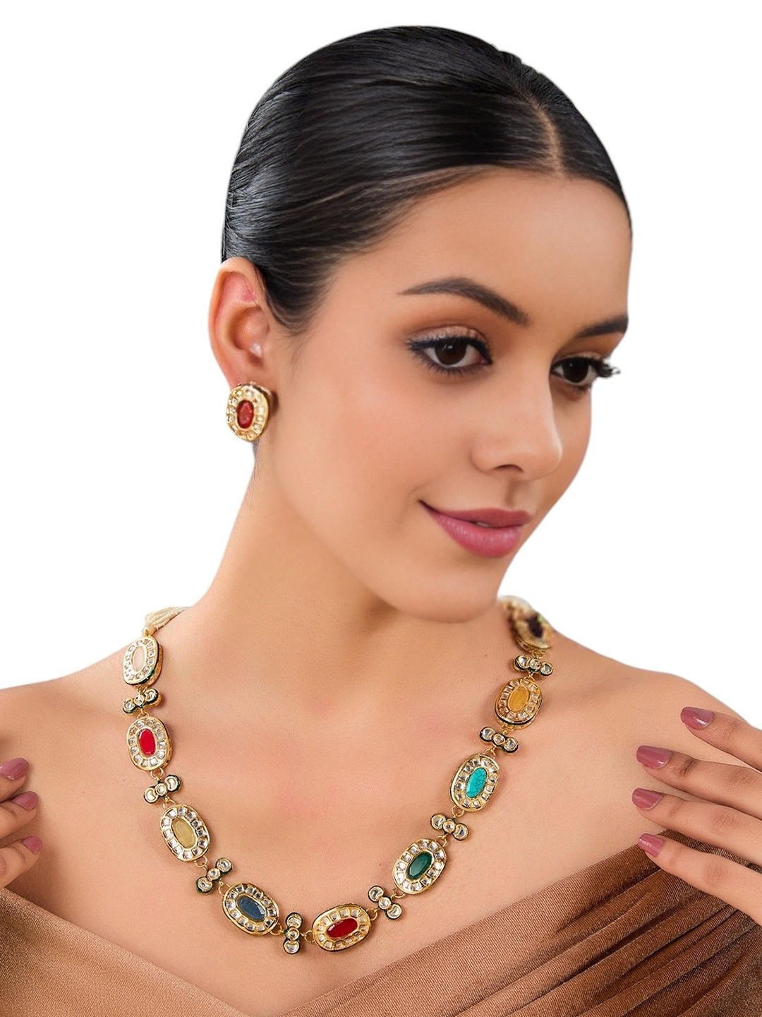 

AURAA TRENDS Gold-Plated Artificial Stones-Studded Jewellery Set
