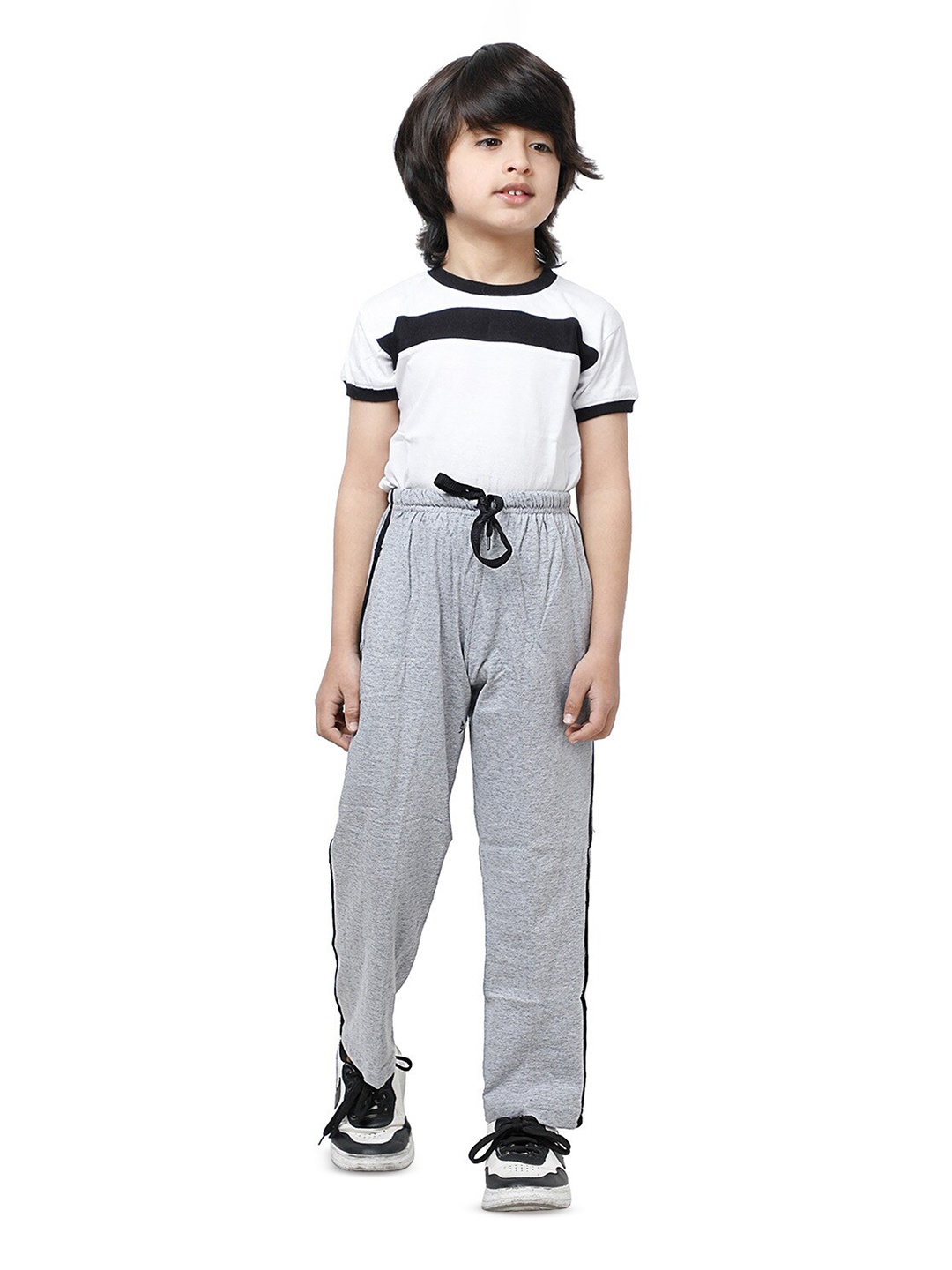 

Tik Tok WEARS Boys Pack Of 2 Cotton Relaxed Fit Track Pants, Black