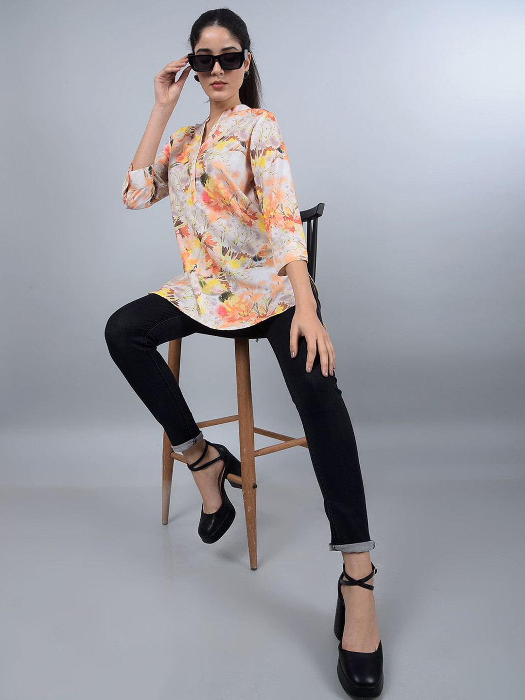 

Crimsoune Club Women Floral Printed Top, Orange