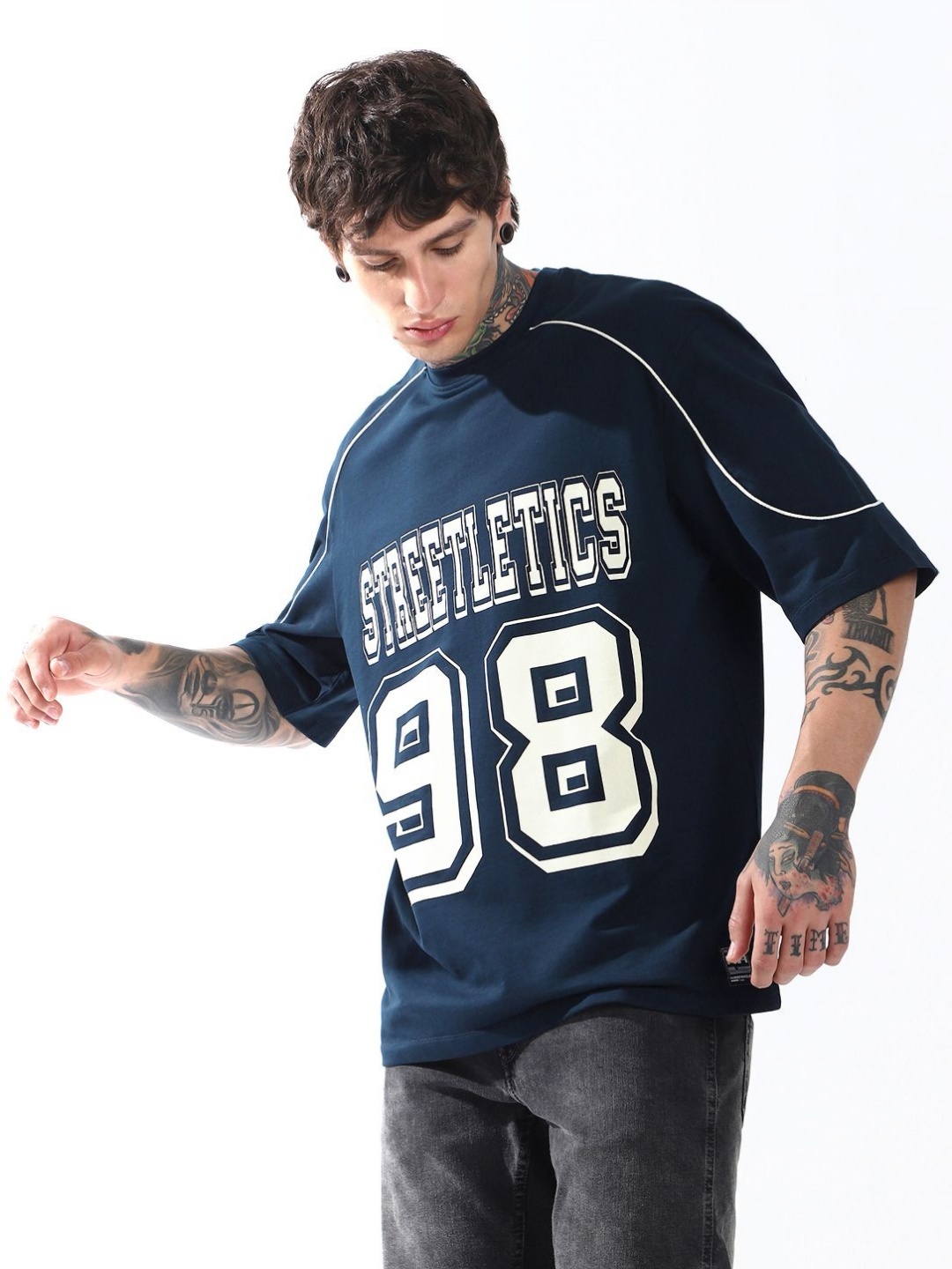 

Hubberholme Men Typography Printed Round Neck Cotton Oversized T-shirt, Navy blue