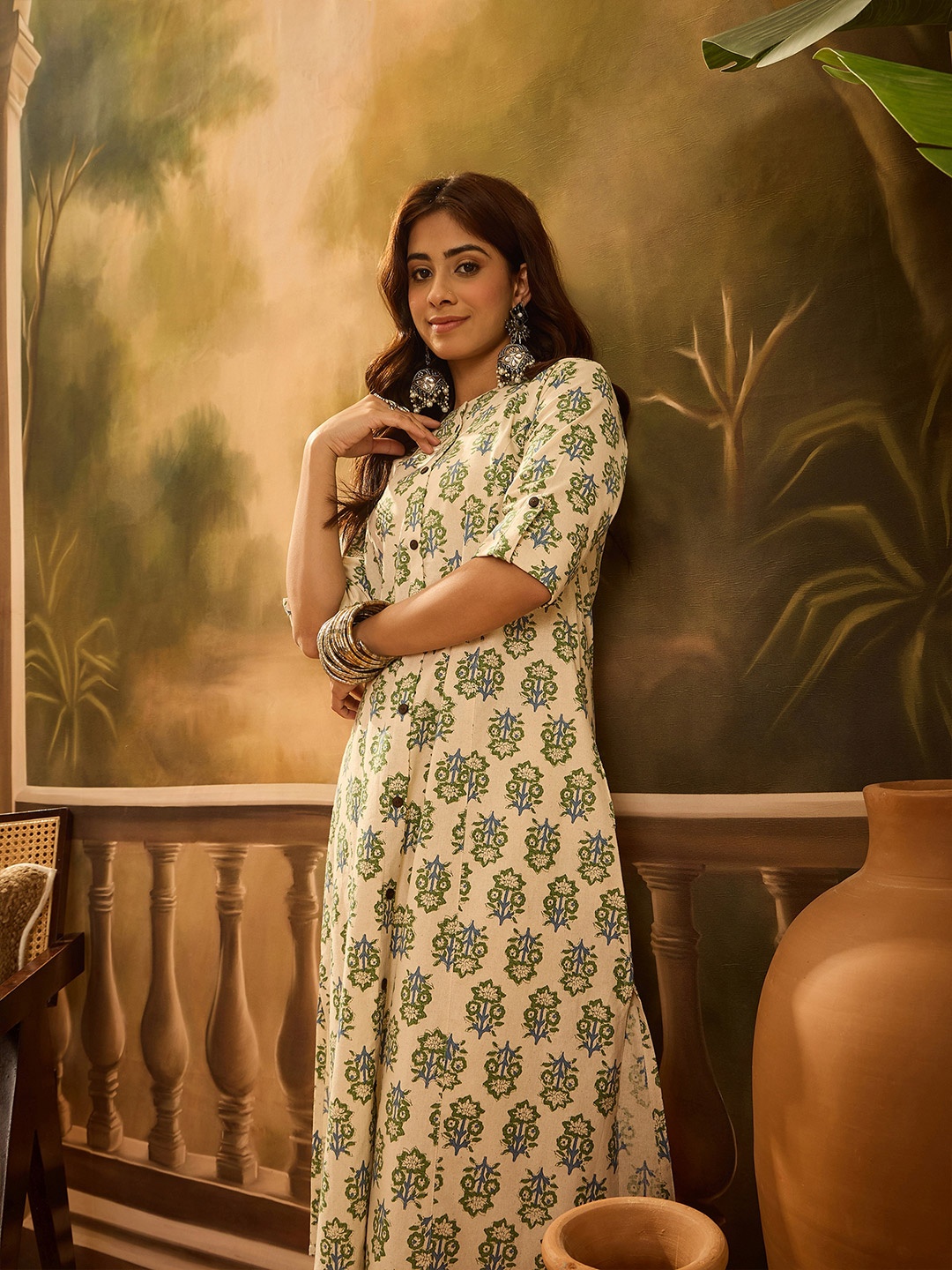 

Sangria Floral Printed Mandarin Collar Pure Cotton A-Line Kurta, Cream