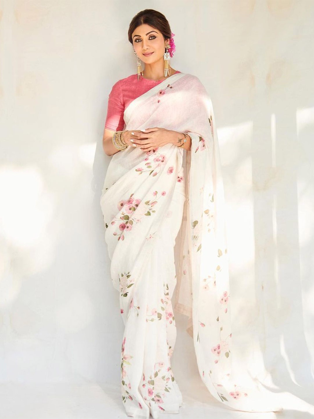 

Mitera Floral Printed Pure Cotton Saree, White