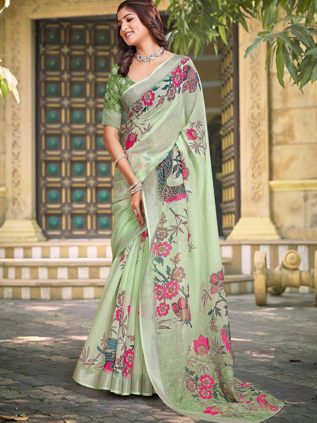 

Mitera Ethnic Motifs Printed Zari Pure Cotton Saree, Green