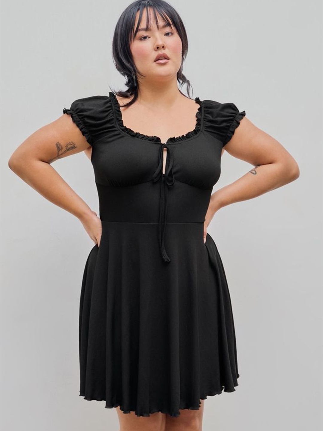 

LULU & SKY Dress, Black