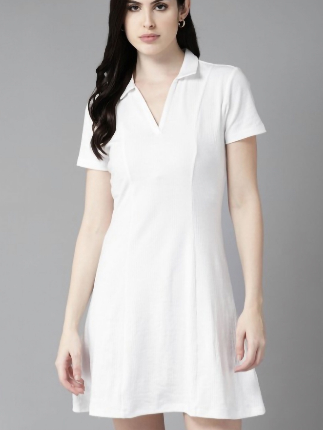 

Dreambe Women Solid Polo Collar Longline T-shirt, White
