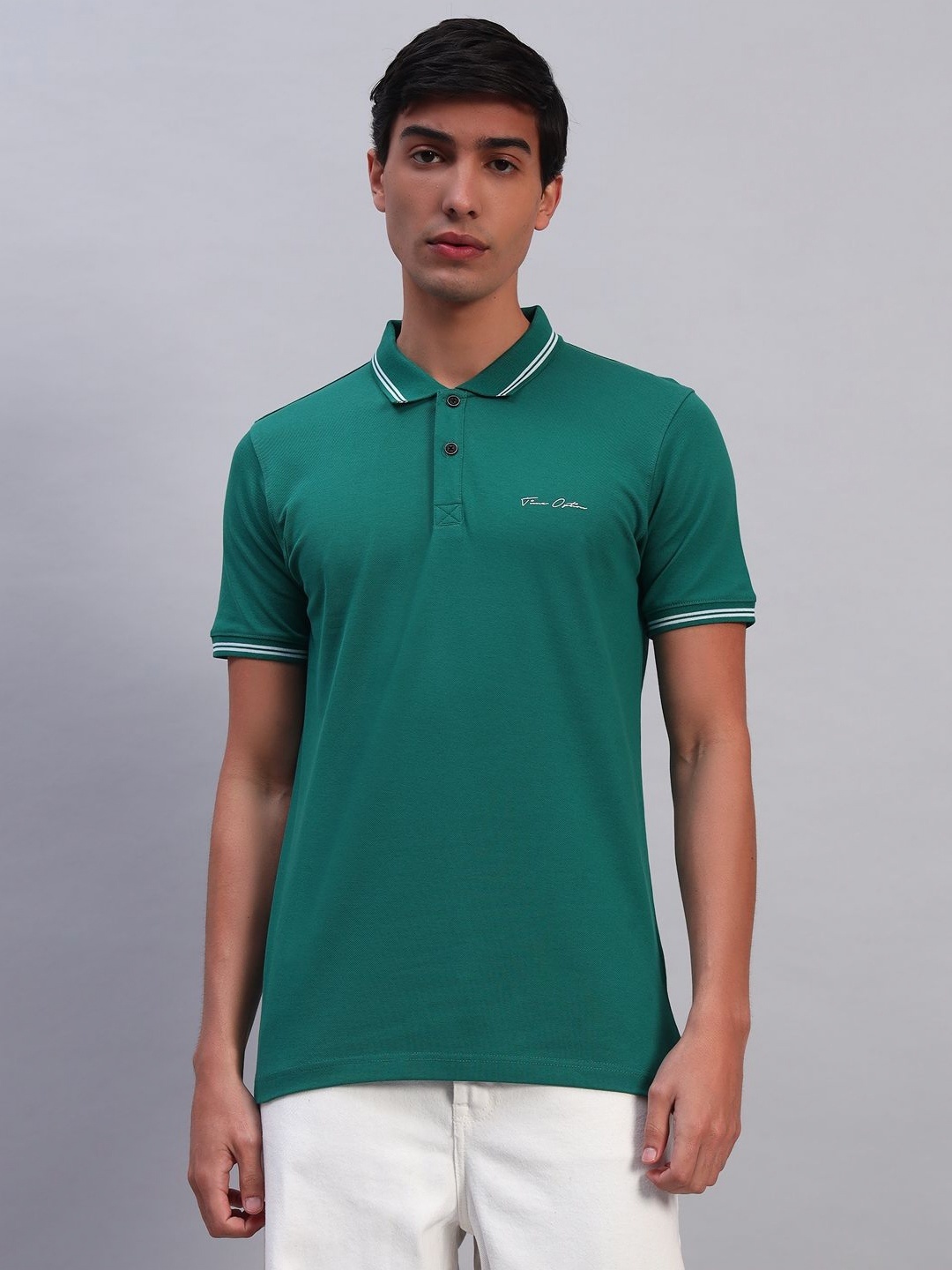 

TMO Men Solid Polo Collar Cotton T-shirt, Green