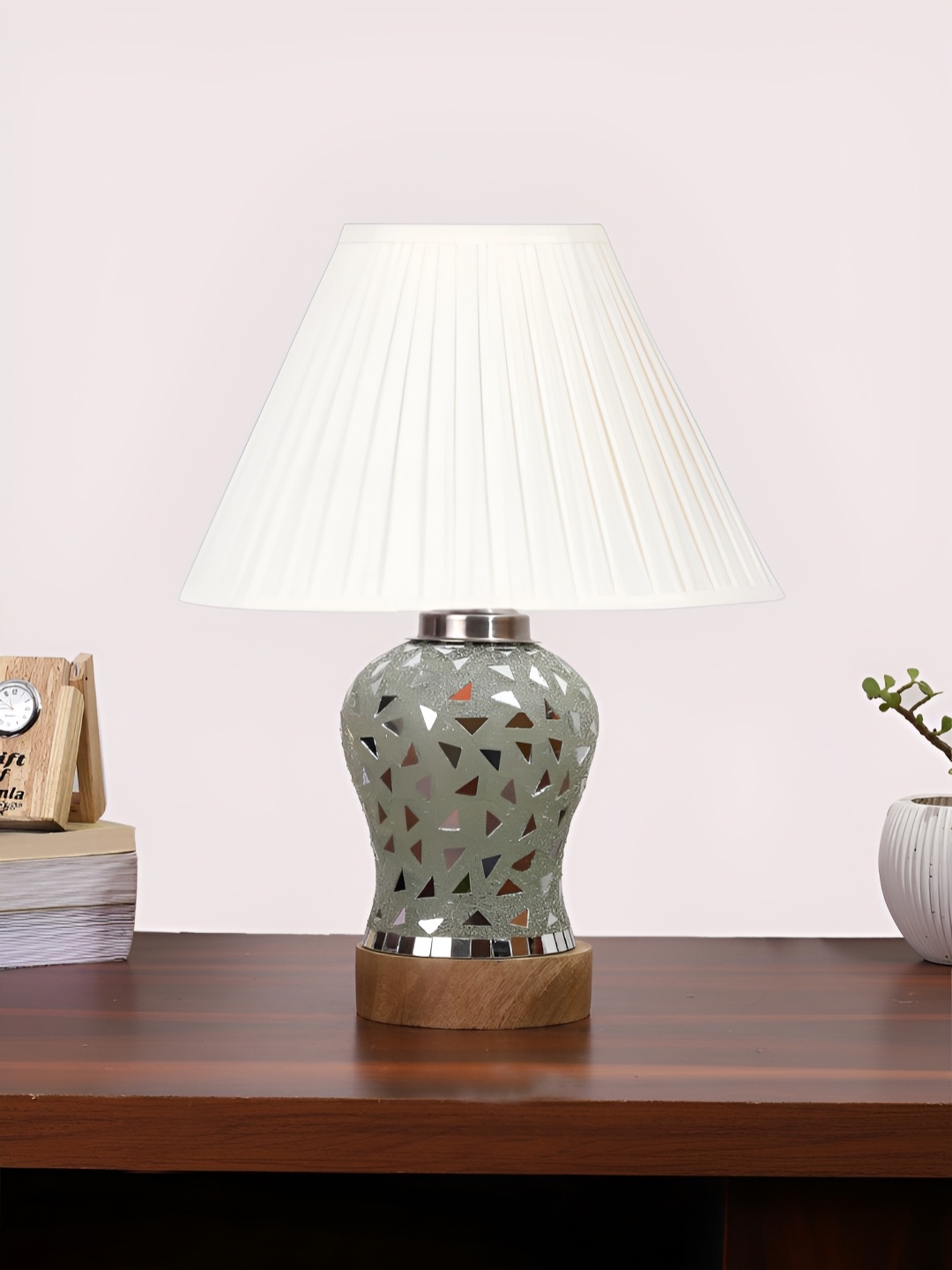 

Devansh Off White Textured Traditional Frusturical Shaped Wooden Table Lamp & Mosaic Glass