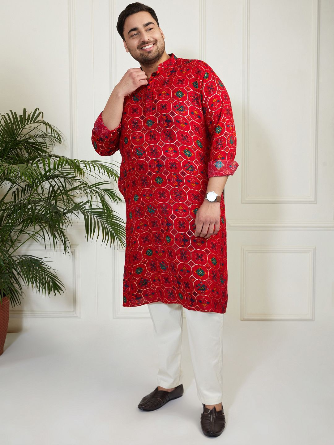 

VASTRAMAY Plus Size Patola Printed Mandarin Collar Straight Kurta With Trousers, Red