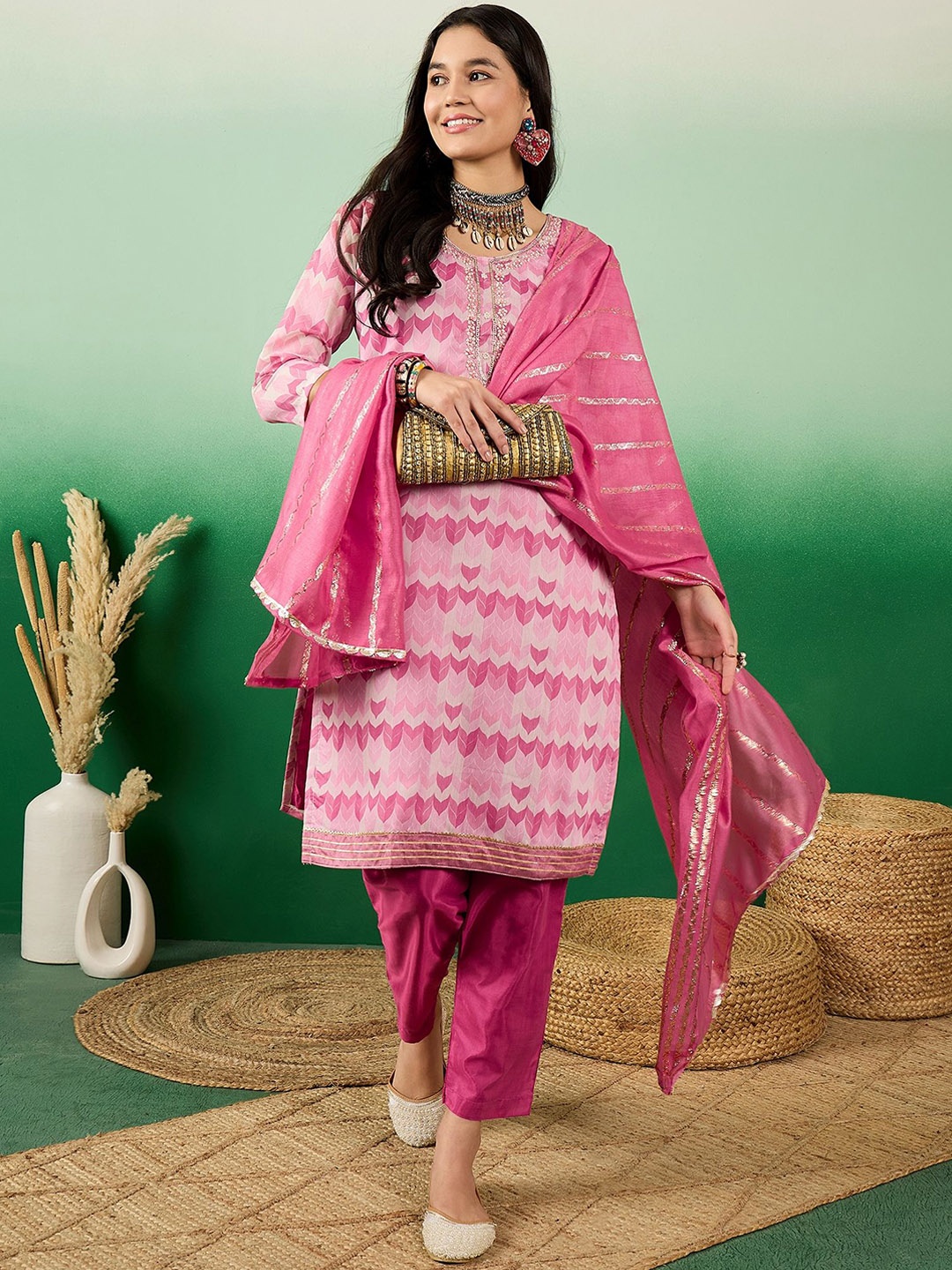 

SHADOW & SAINING Floral Printed Beads and Stones Modal Cotton Semi-Stitched Dress Material, Pink