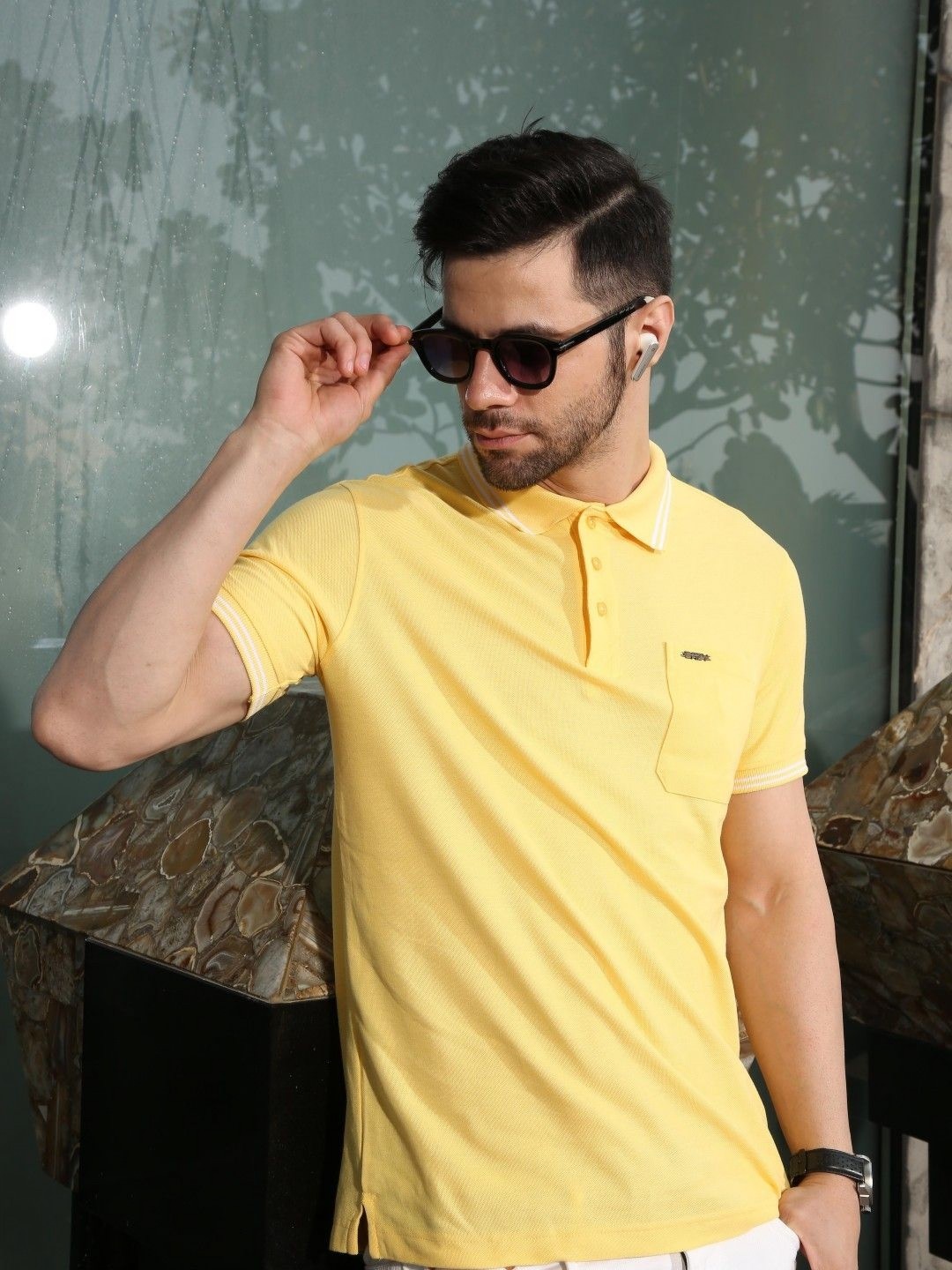 

EAZY Men Solid Polo Collar Slim Fit T-shirt, Yellow