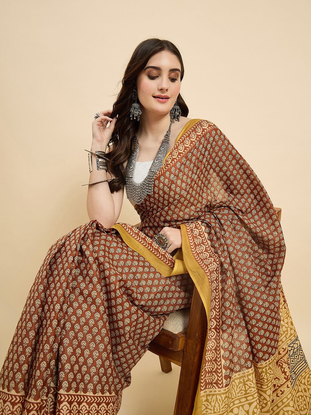 

Anouk Rustic Ethnic Motifs Printed Bhagalpuri Saree, Rust