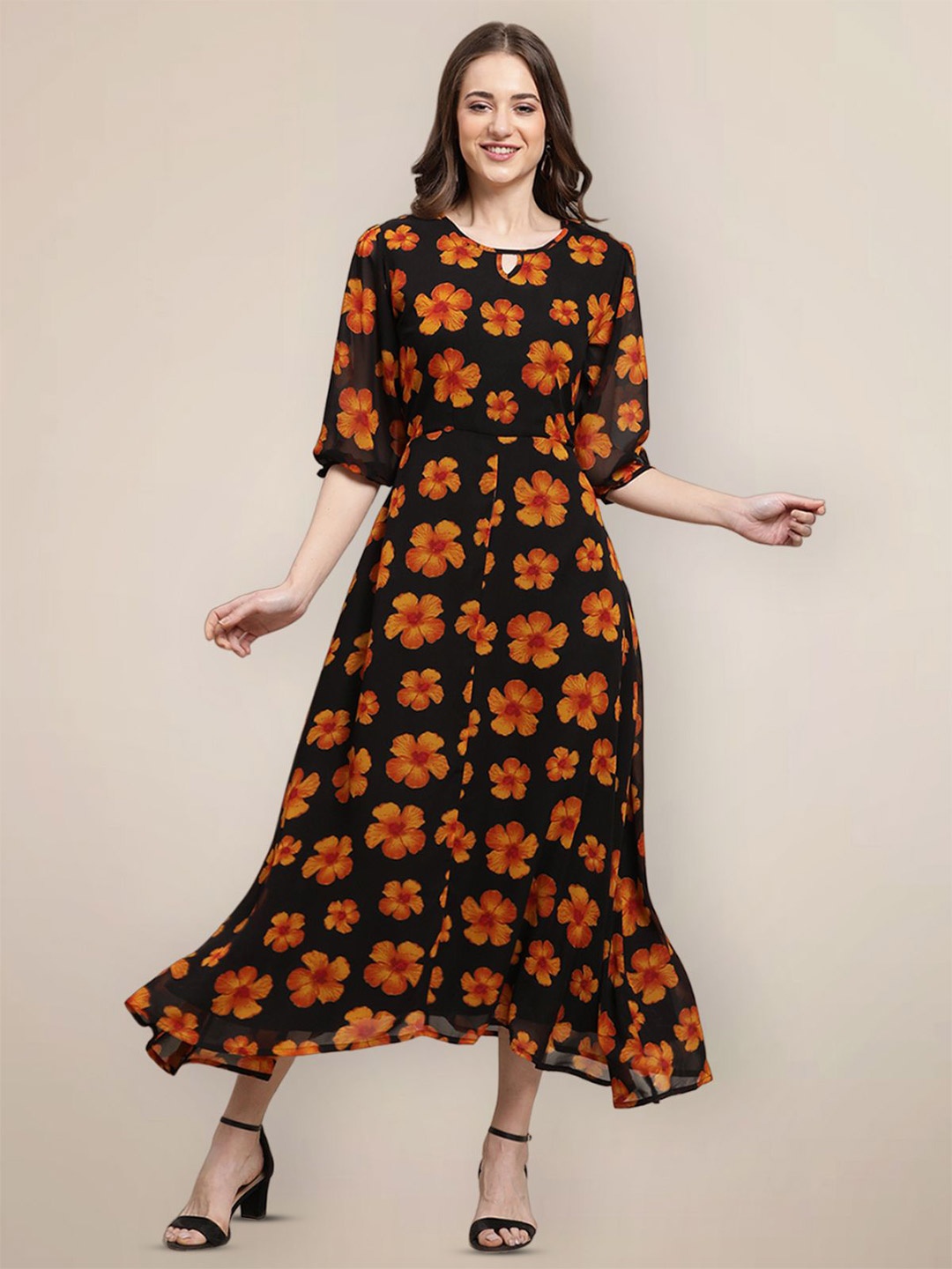 

Metronaut Women Floral Printed Georgette Fit & Flare Midi Dress, Black