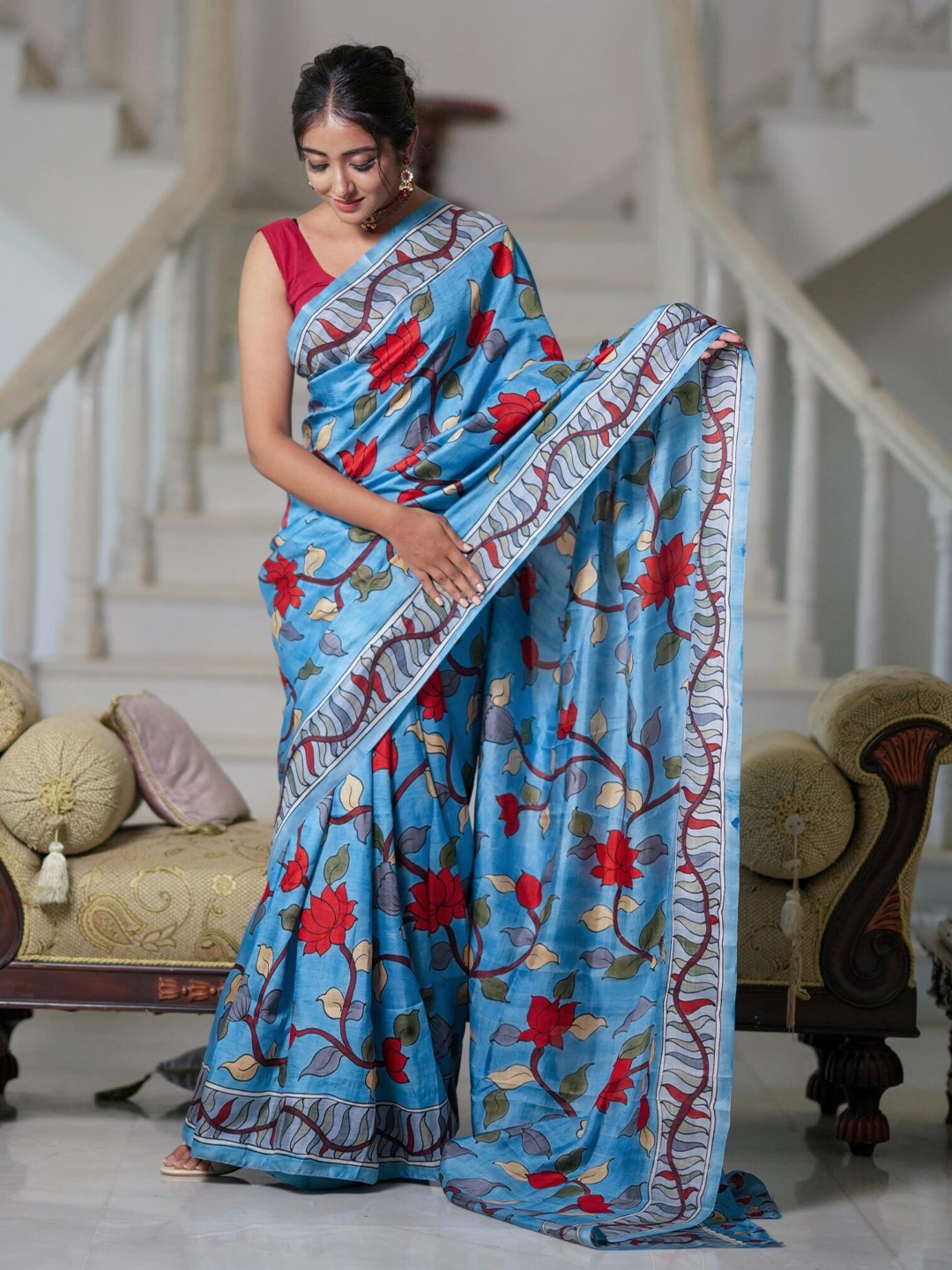 

Mitera Floral Pure Cotton Saree, Blue