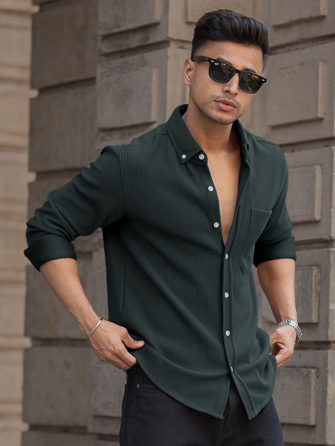 

Powerlook Men Regular Fit Button-Down Collar Textured Casual Shirt, Green