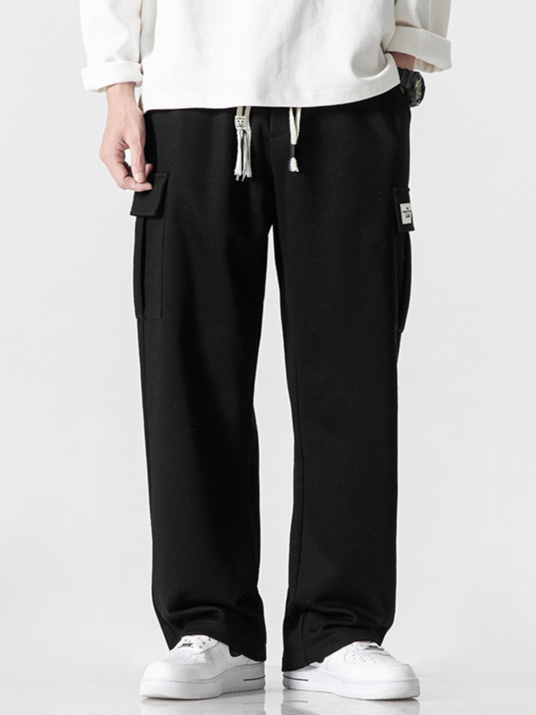 

StyleCast Men Straight Fit Mid Rise Track Pant, Black