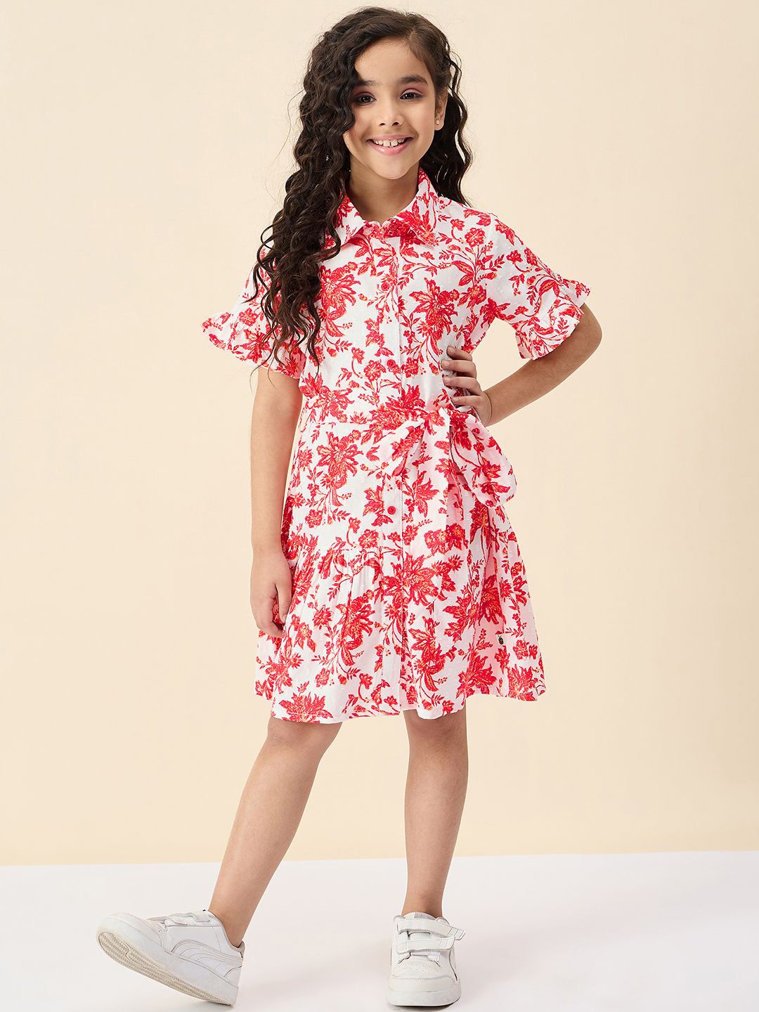 

StyloBug Girls Printed Tie-Ups Detail Cotton Shirt Dress, Red