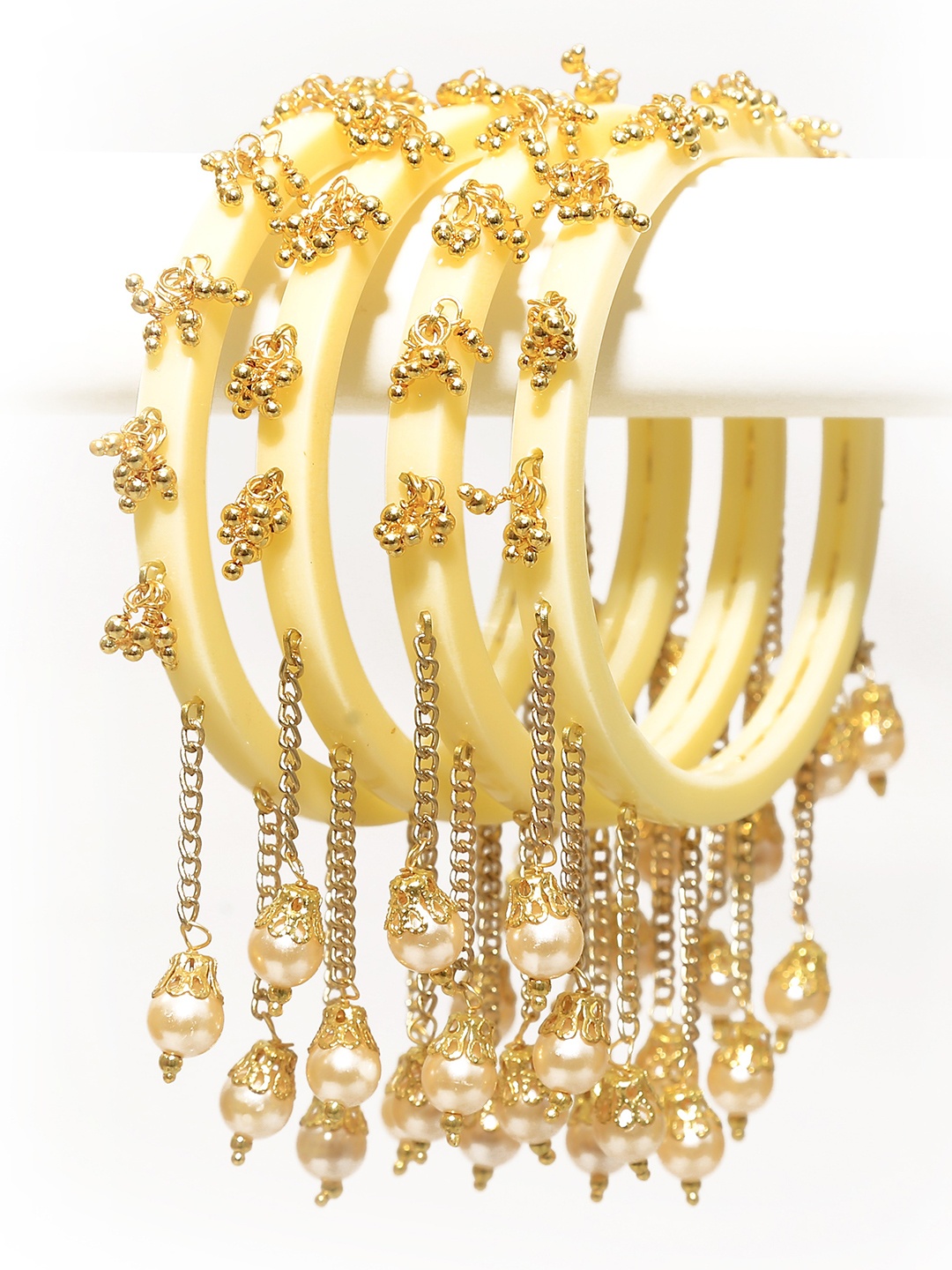 

Zindura Pack of 4 Gold-Plated Pearl Beaded Bangles With Hangings