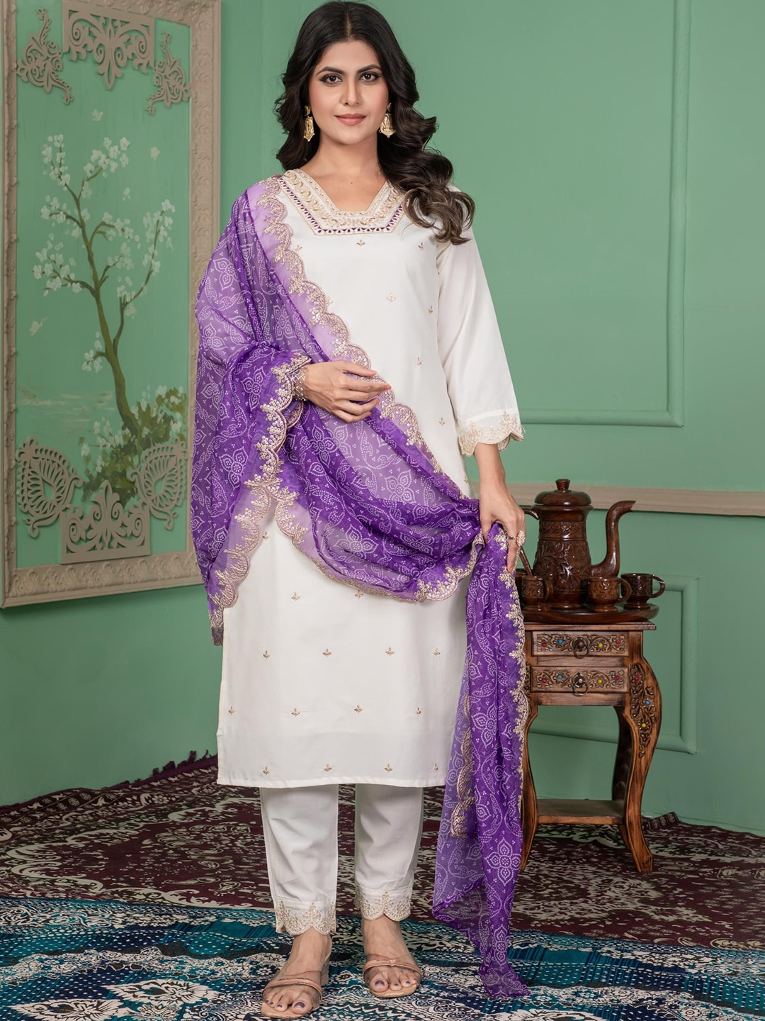 

Anara Ethnic Motifs Embroidered Sequinned Kurta With Pyjamas & Dupatta, White