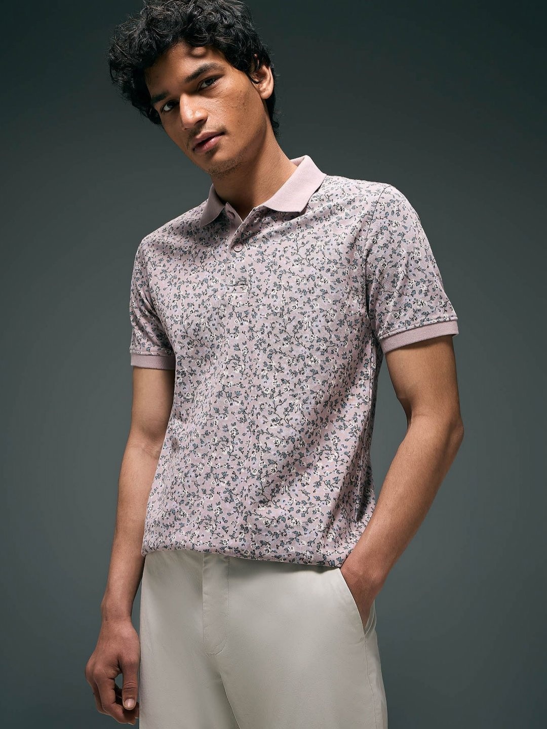 

Flying Machine Floral Printed Polo Collar Cotton T-shirt, Pink