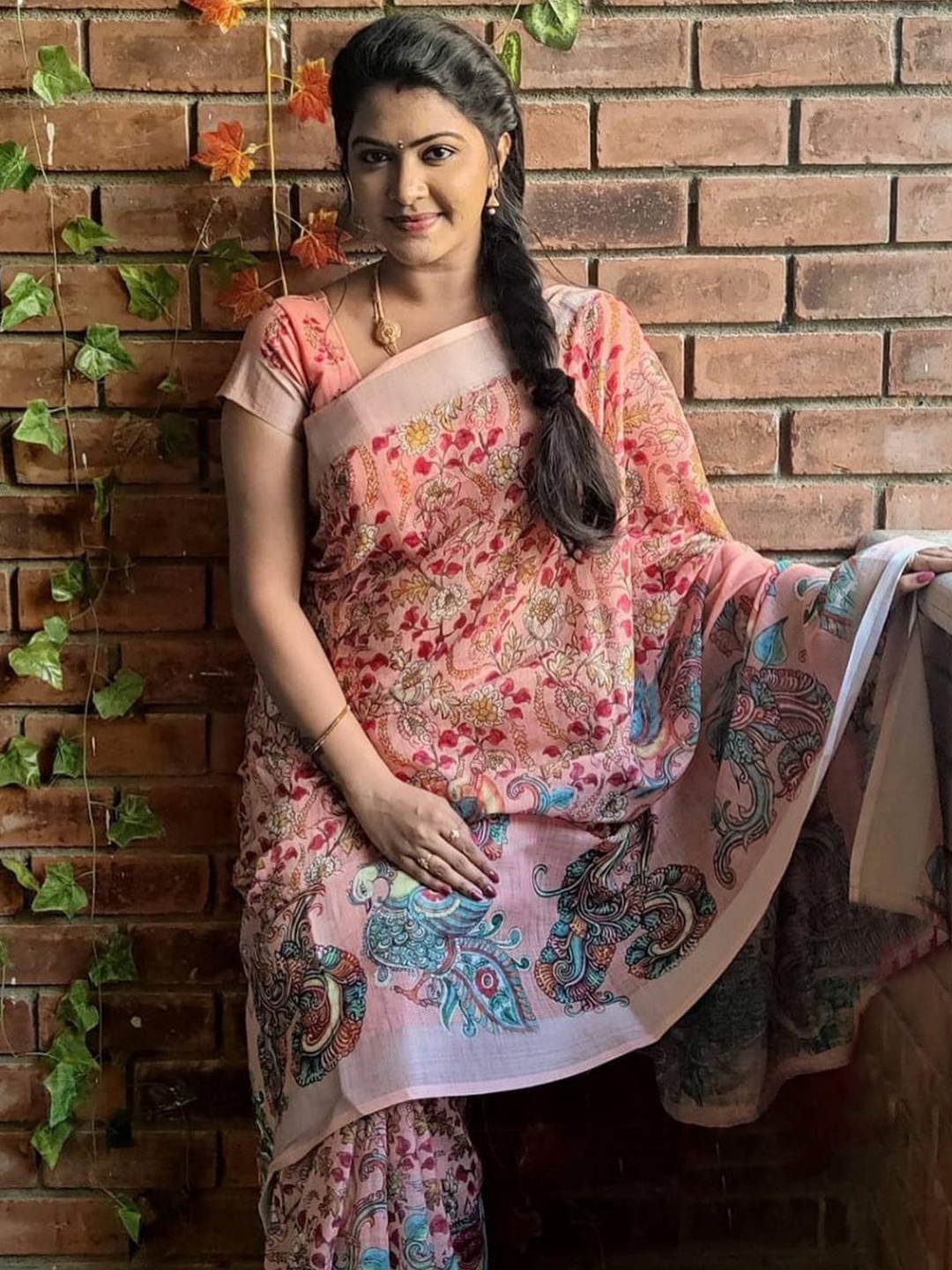 

Sarvada Kalamkari Printed Pure Cotton Saree With Unstitched Blouse Piece, Peach