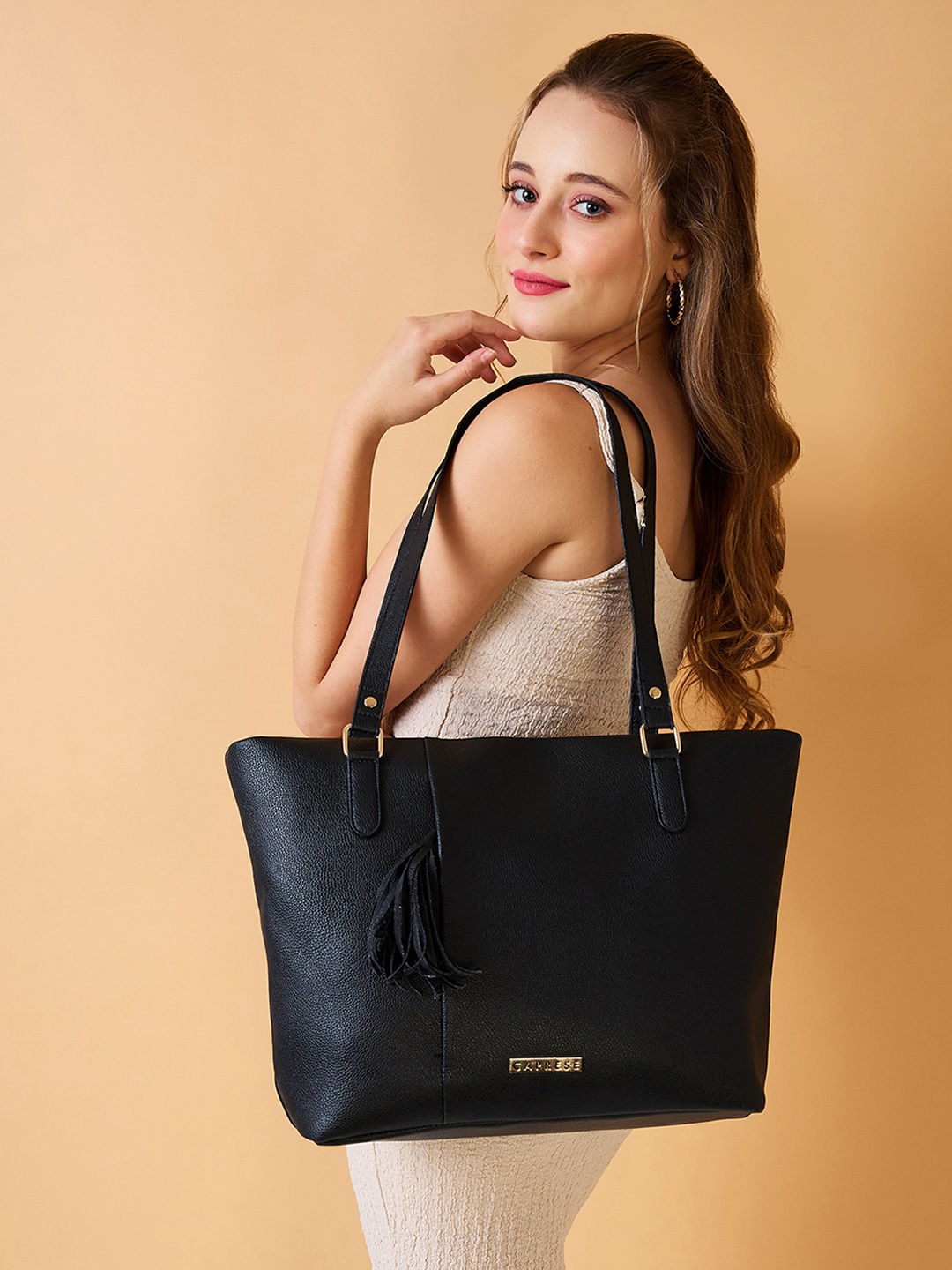 

DressBerry X CAPRESE Scotty Black Tote Bag