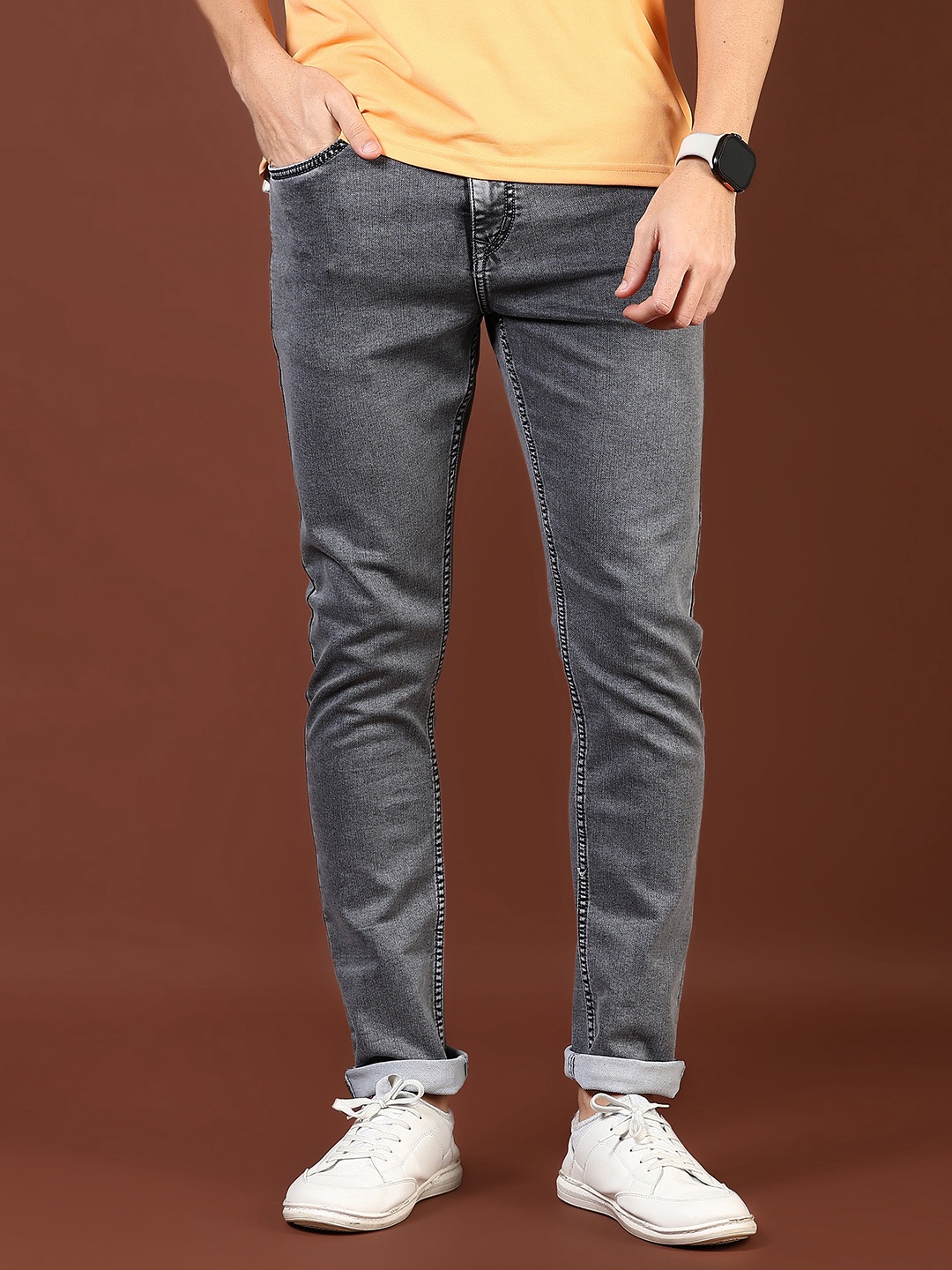 

V-Mart Men Regular Fit Mid Rise Clean Look Jeans, Grey