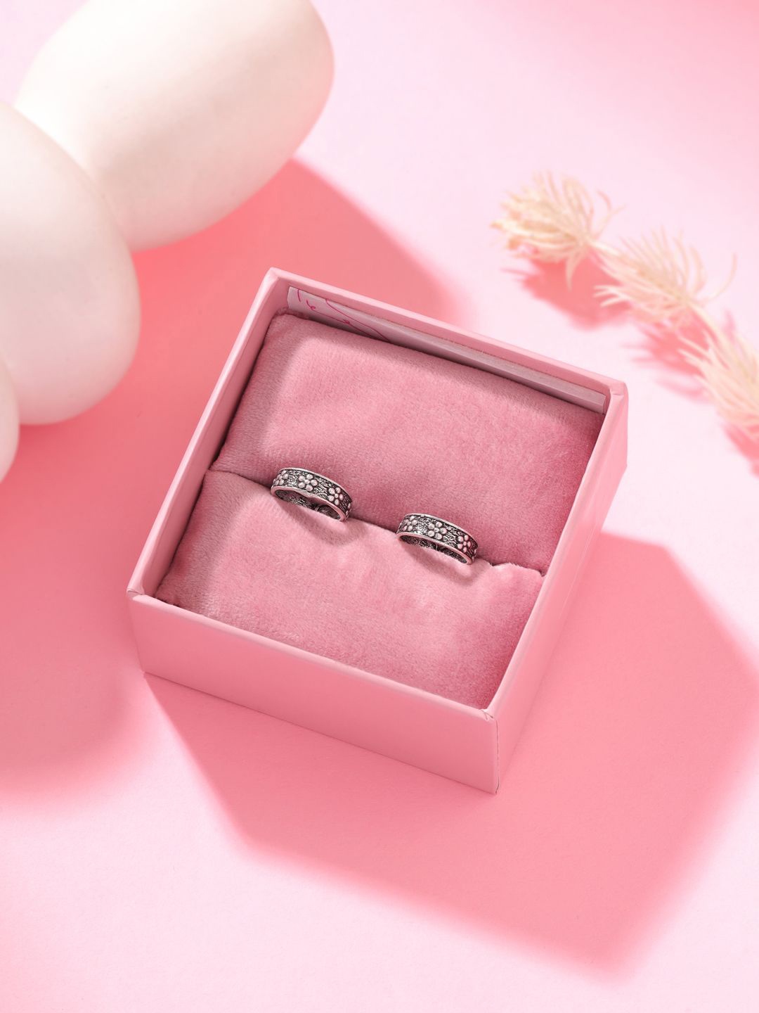

Kicky And Perky Sterling Silver-Plated Oxidised Toe Rings