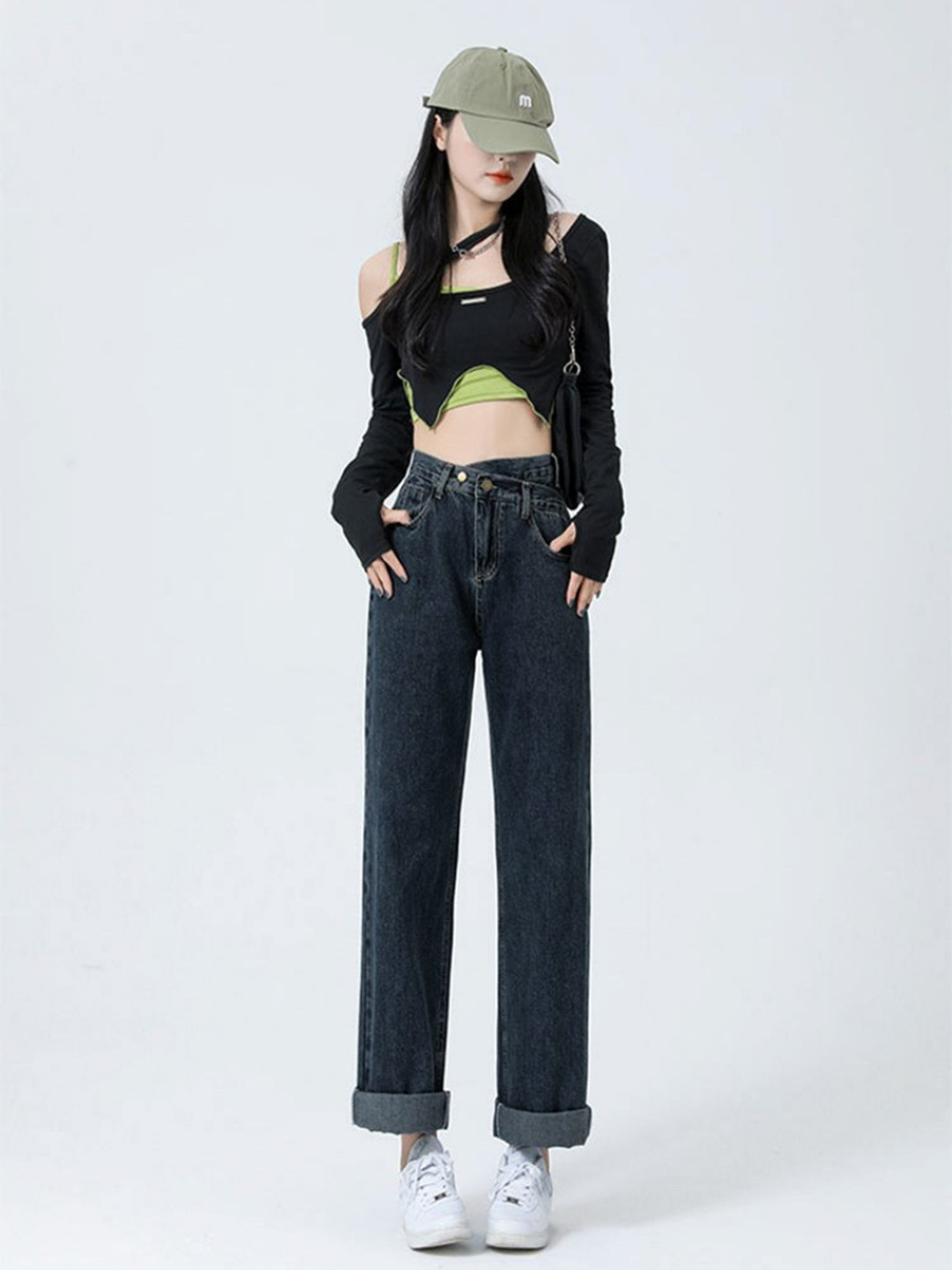 

StyleCast Women Straight Fit High-Rise Jeans, Blue