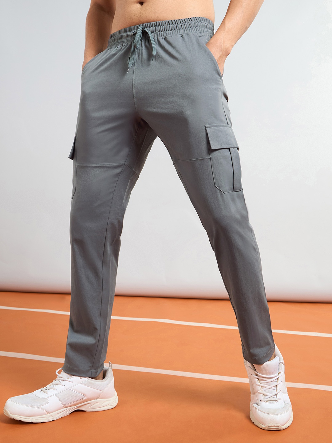 

Technosport Men Relaxed Straight Fit Cargos Trouser, Grey