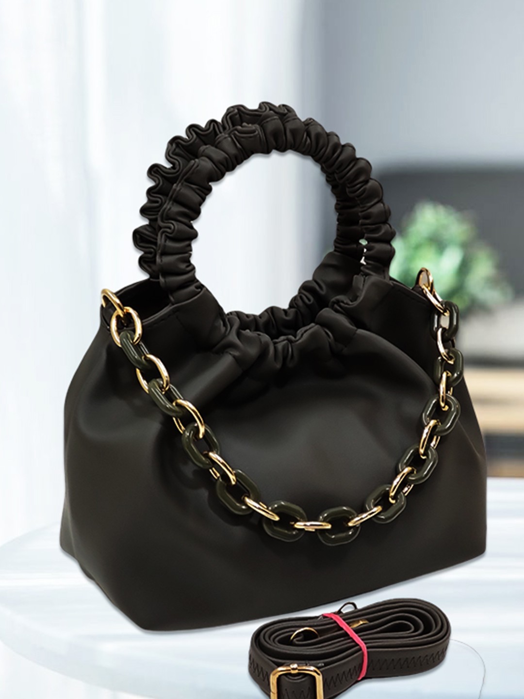 

CANDY BAGS Textured PU Sling Bag with Quilted, Black
