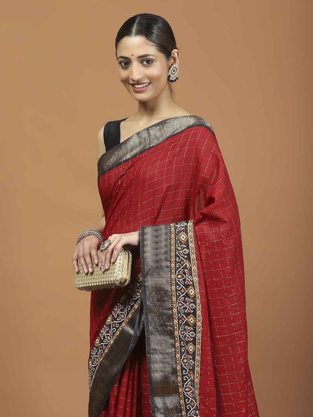 

Meena Bazaar Checked Zari Saree, Maroon