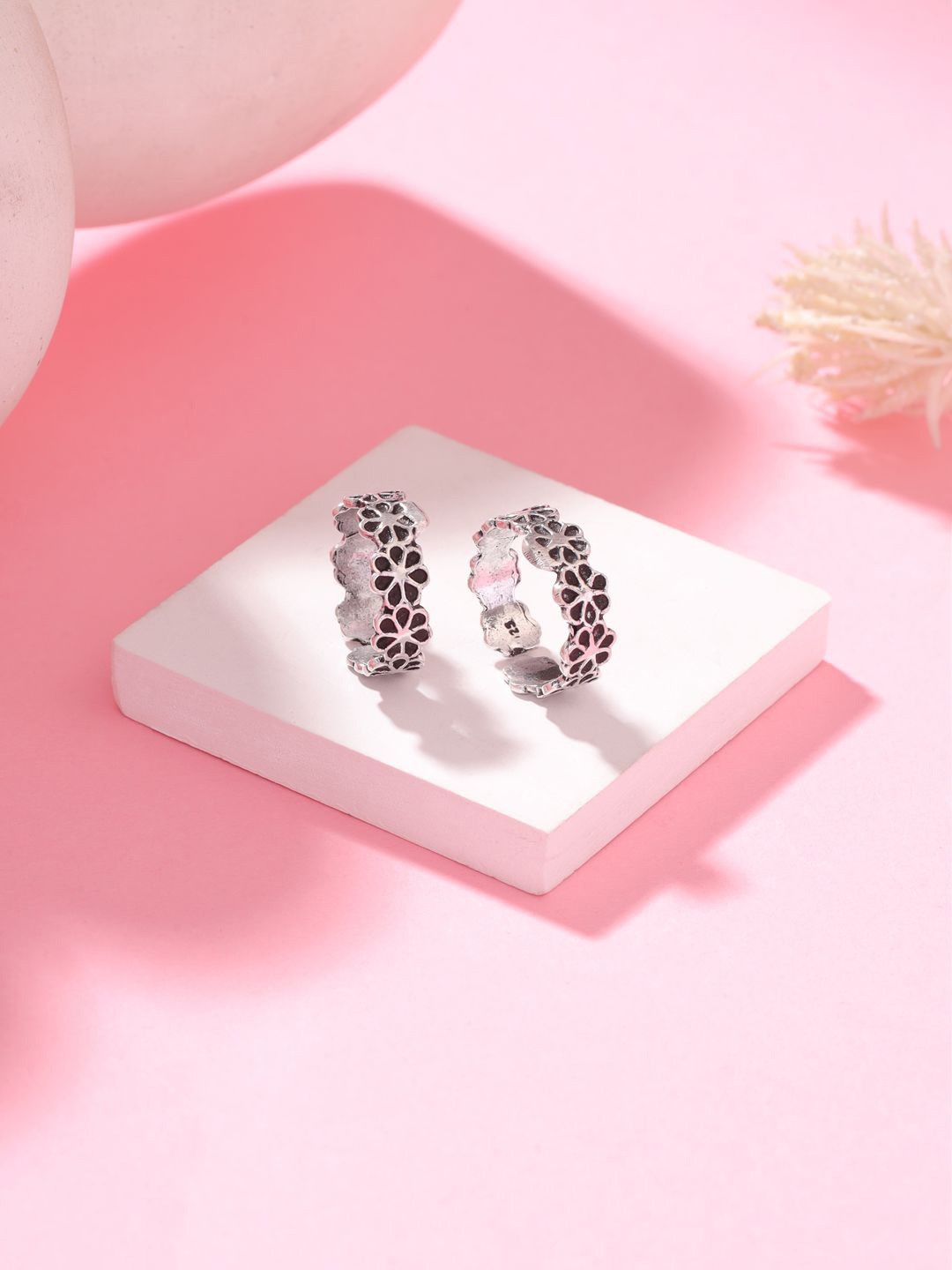 

Kicky And Perky Sterling Silver-Plated Oxidised Toe Rings