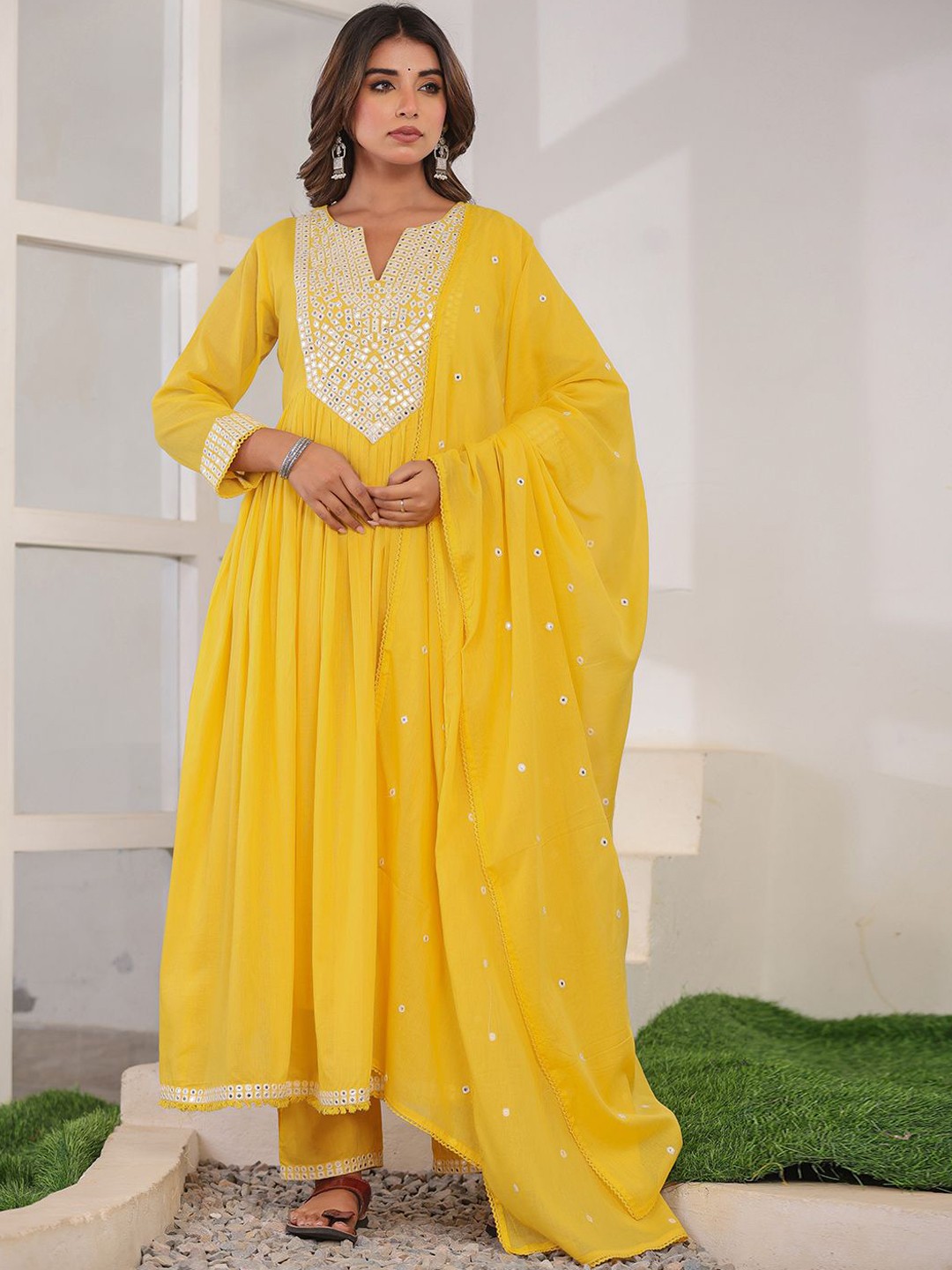 

CHETI Geometric Yoke Design Pleated Mirror Work Anarkali Kurta With Trousers & Dupatta, Yellow