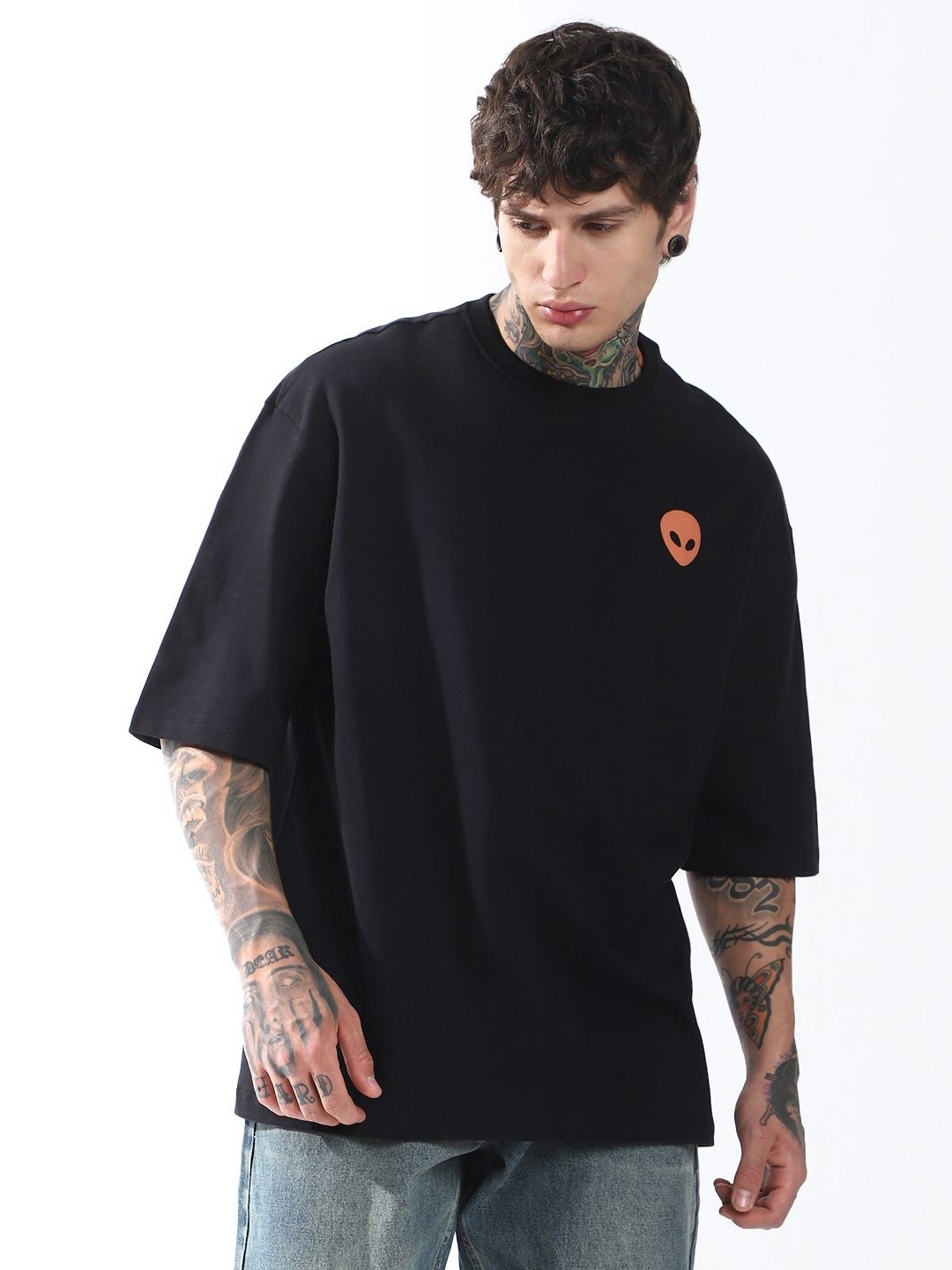 

Hubberholme Men Typography Printed Round Neck Cotton Oversized T-shirt, Black
