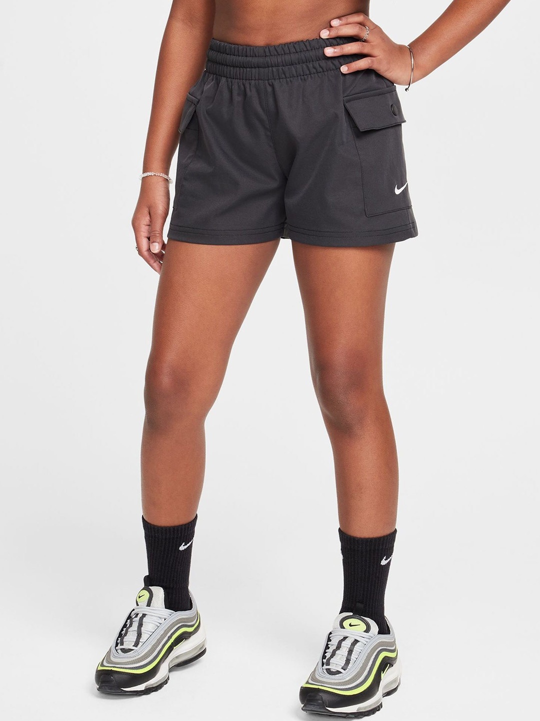 

Nike Girls Sportswear Woven Cargo Shorts, Grey
