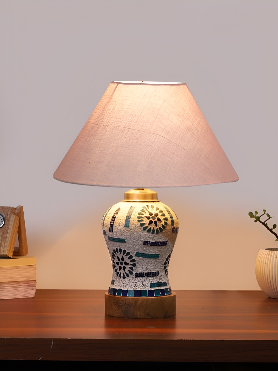 

Devansh Grey Textured Traditional Frusturical Shaped Wooden Table Lamp & Mosaic Glass