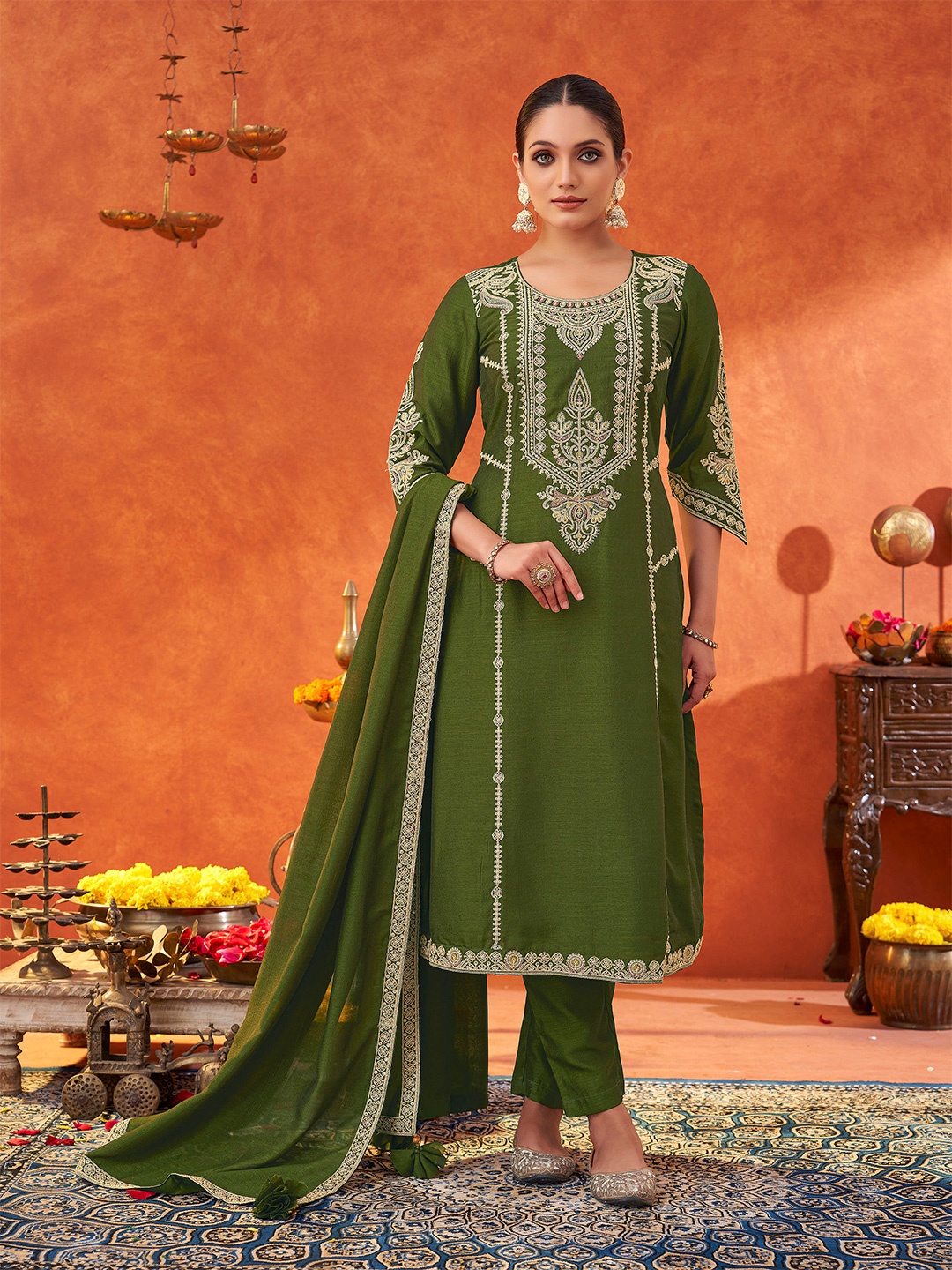 

KALINI Ethnic Motifs Embroidered Thread Work Kurta With Trousers & Dupatta, Green