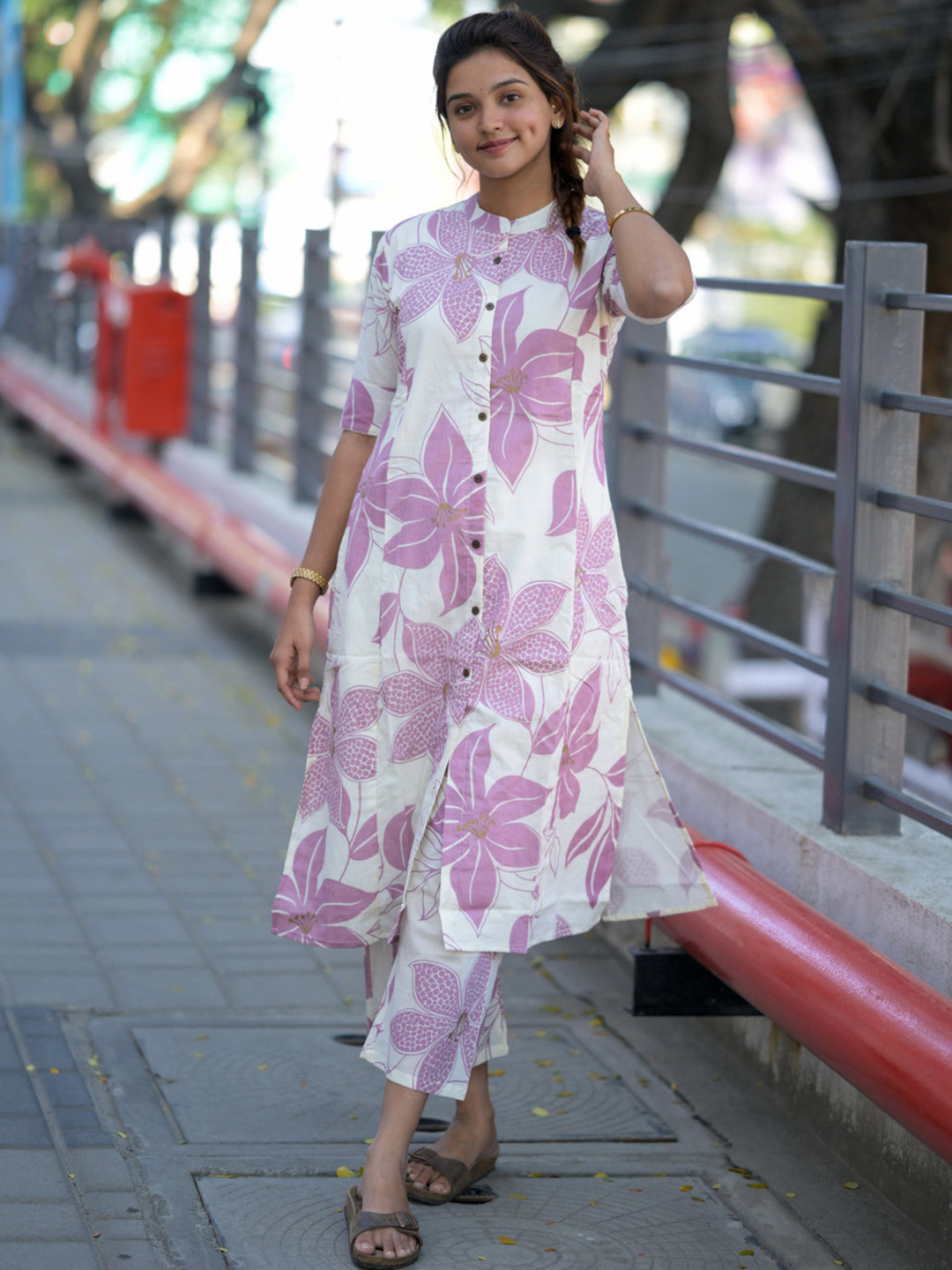 

Anni Designer Floral Printed Mandarin Collar A-Line Kurta With Palazzos, Lavender