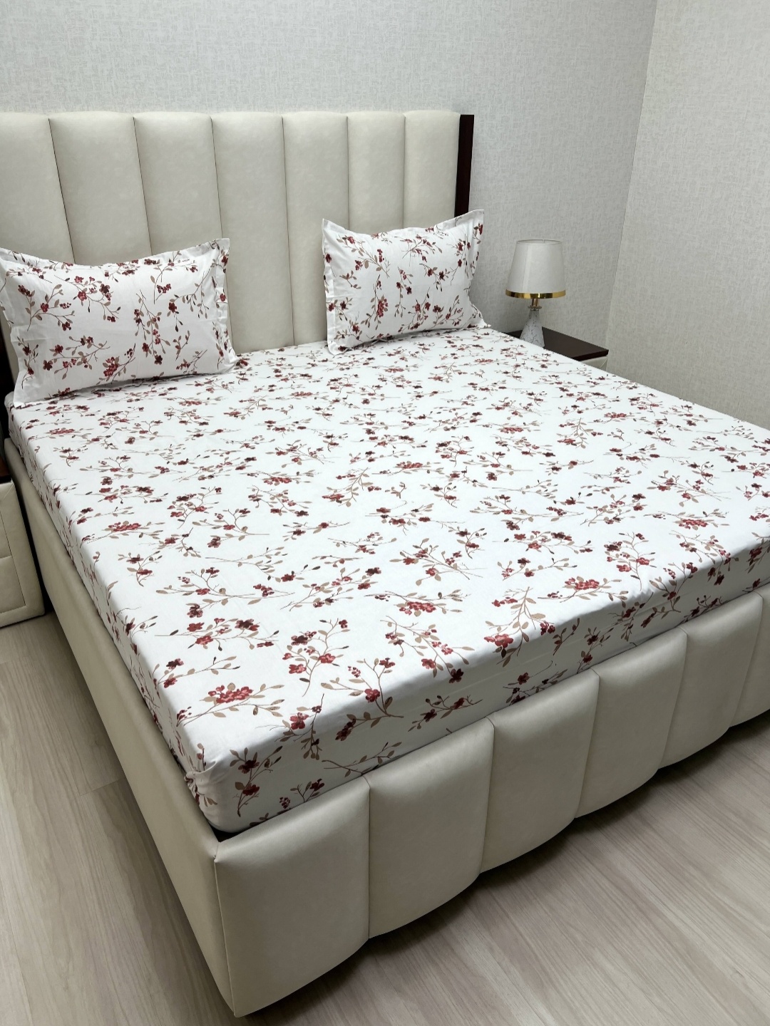 

Pure Decor White & Brown Floral 180 TC Cotton King Bedsheet 2.74 m x 2.74 m