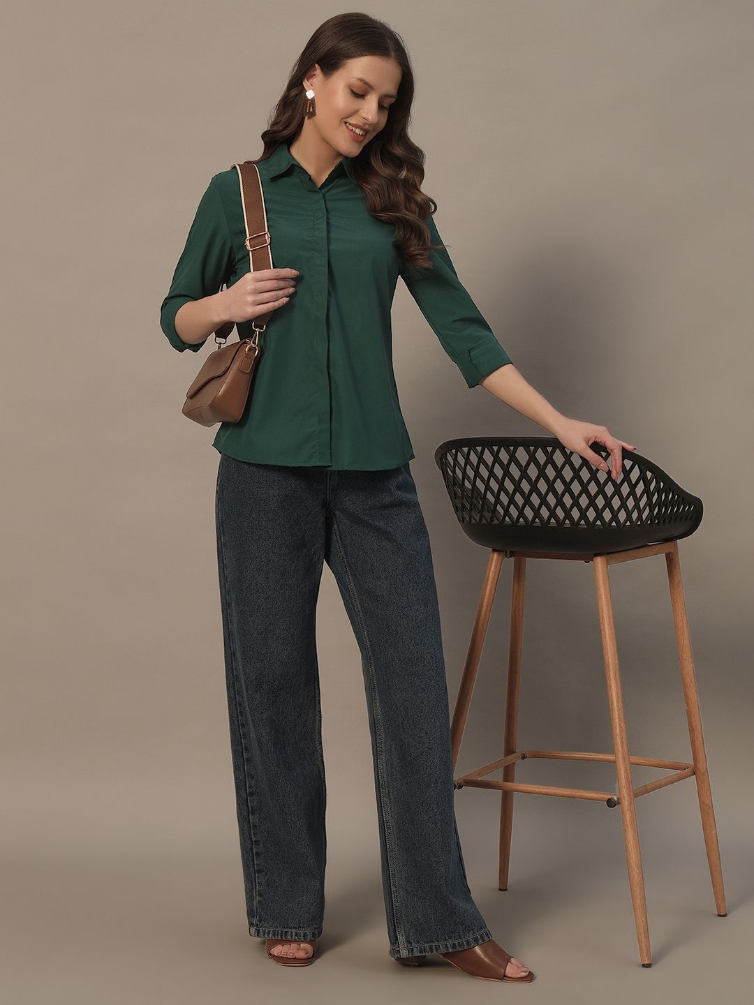 

Metronaut Women Spread Collar Solid Casual Shirt, Green