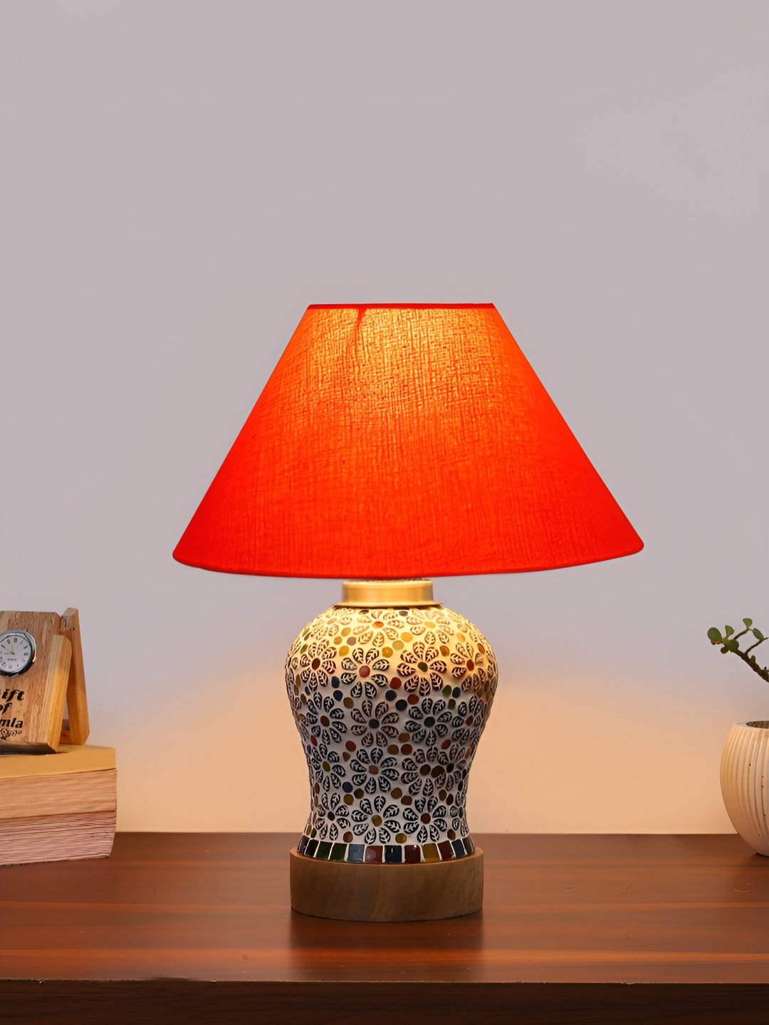 

Devansh Orange Printed Wood Bell Shaped Table Lamp