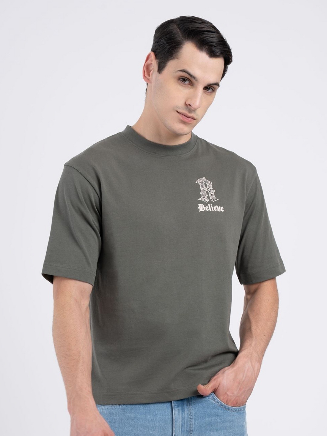 

Red Tape Typography Printed Regular Fit T-shirt, Olive