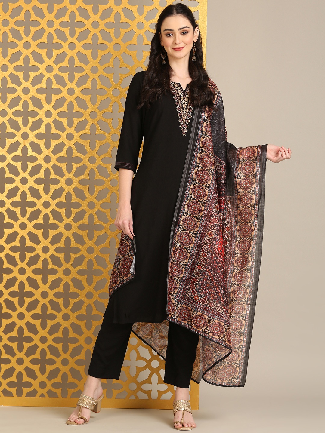 

Anouk Black Ethnic Motifs Yoke Design Straight Kurta With Trousers & Dupatta