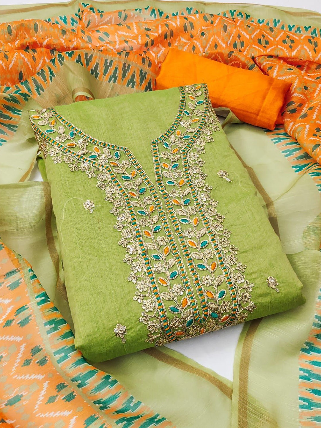 

HMP Fashion Floral Embroidered Sequinned Unstitched Dress Material, Green