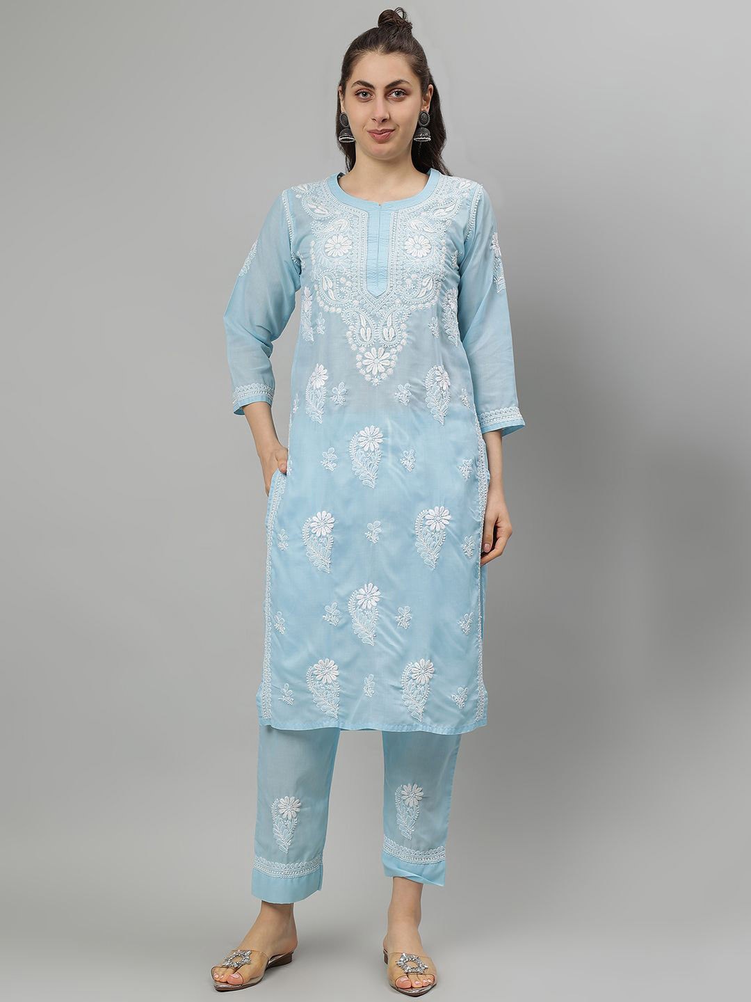 

Seva Chikan Ethnic Motifs Embroidered Lucknowi Chikankari Straight Kurta With Trousers, Blue